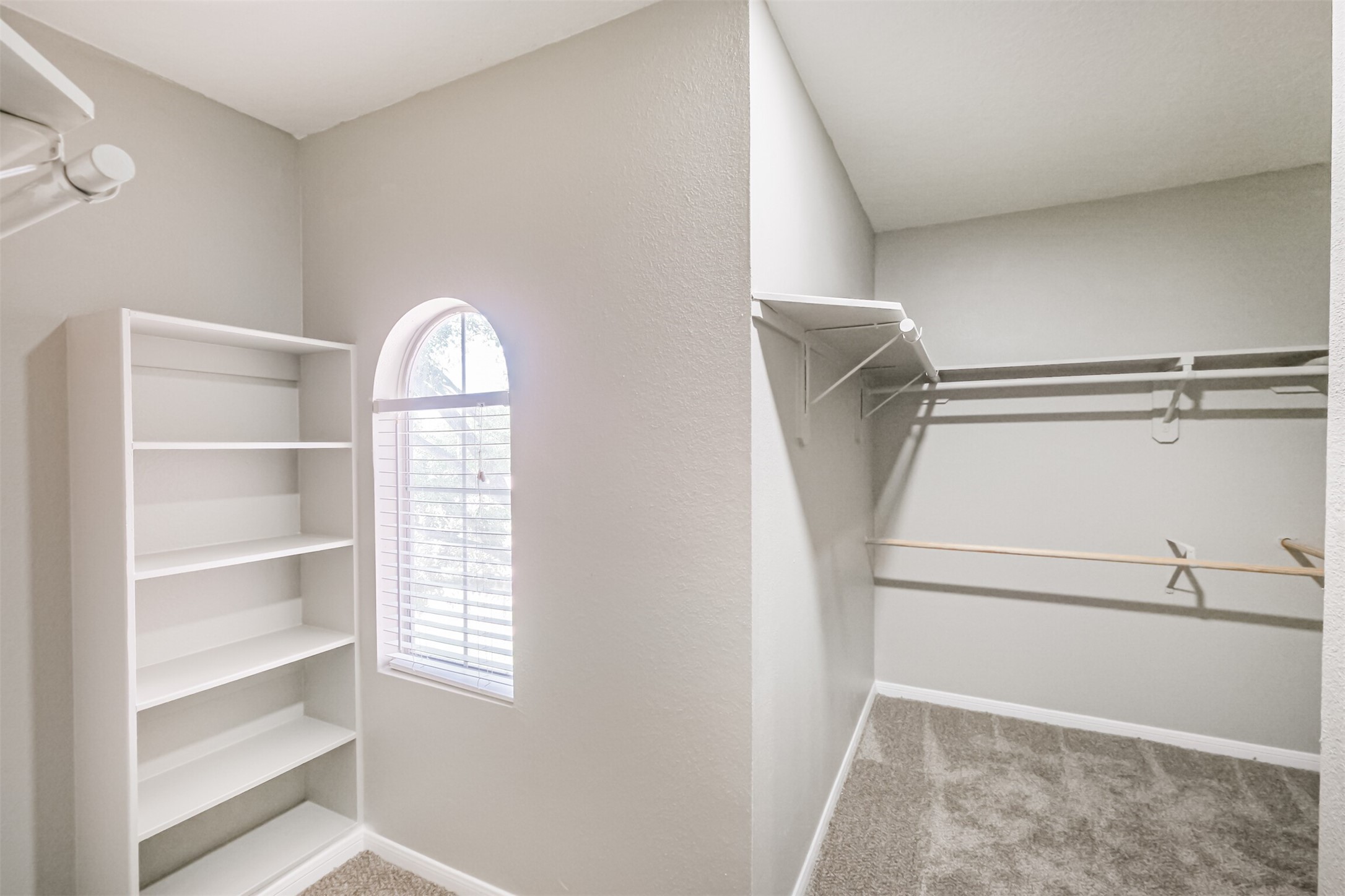 5626 Calm Court Property Photo 25