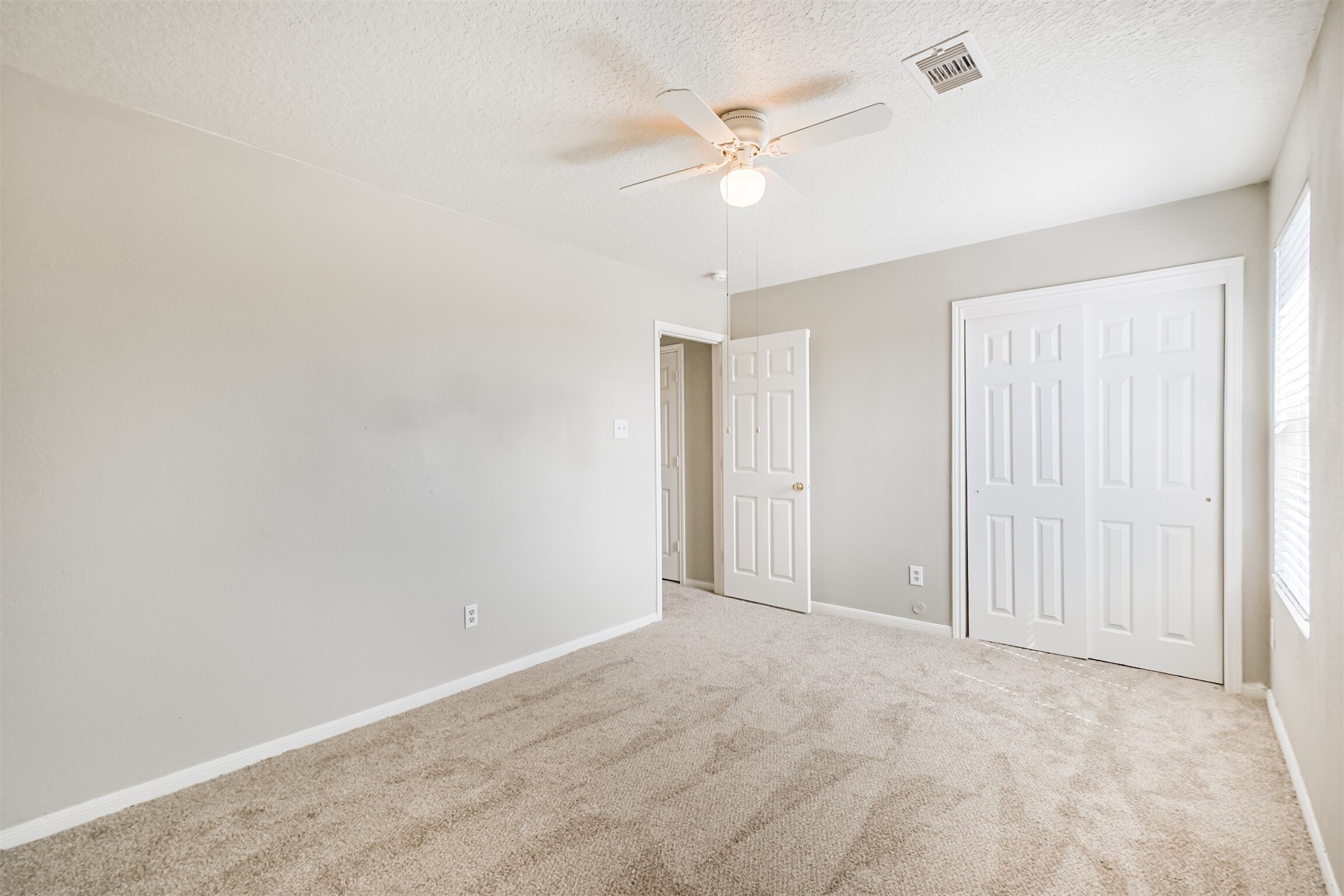 5626 Calm Court Property Photo 29