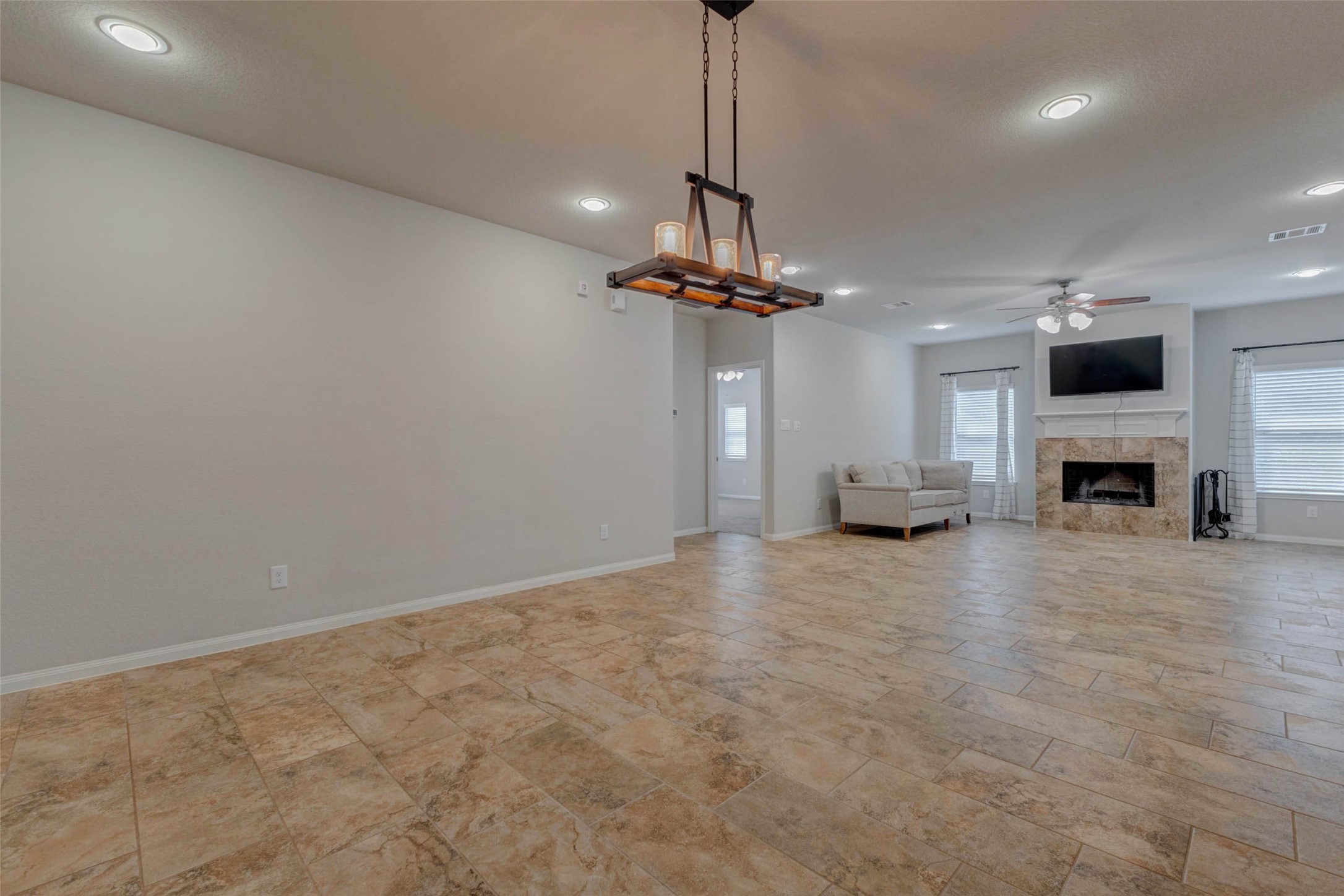 3811 Springcrest Property Photo 6