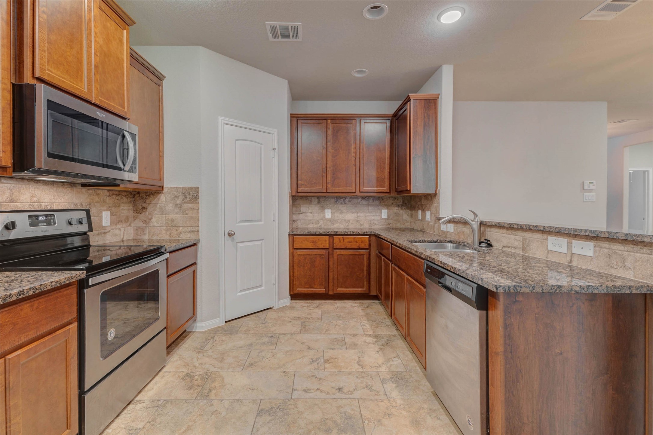 3811 Springcrest Property Photo 11