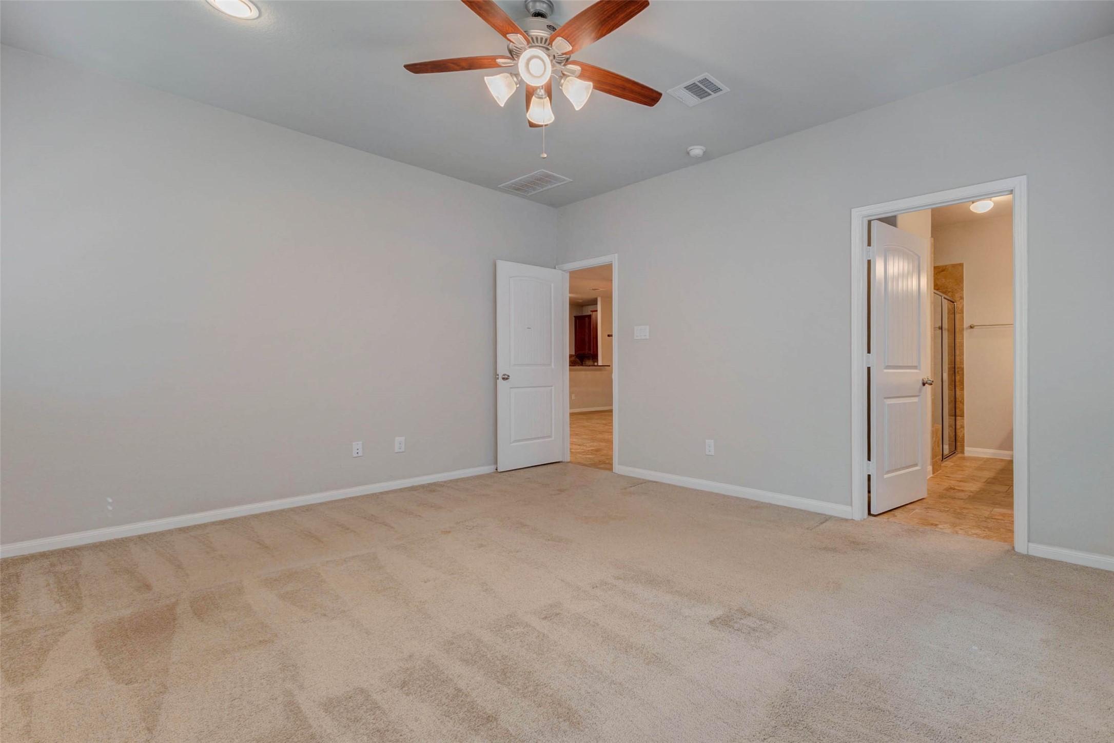 3811 Springcrest Property Photo 13