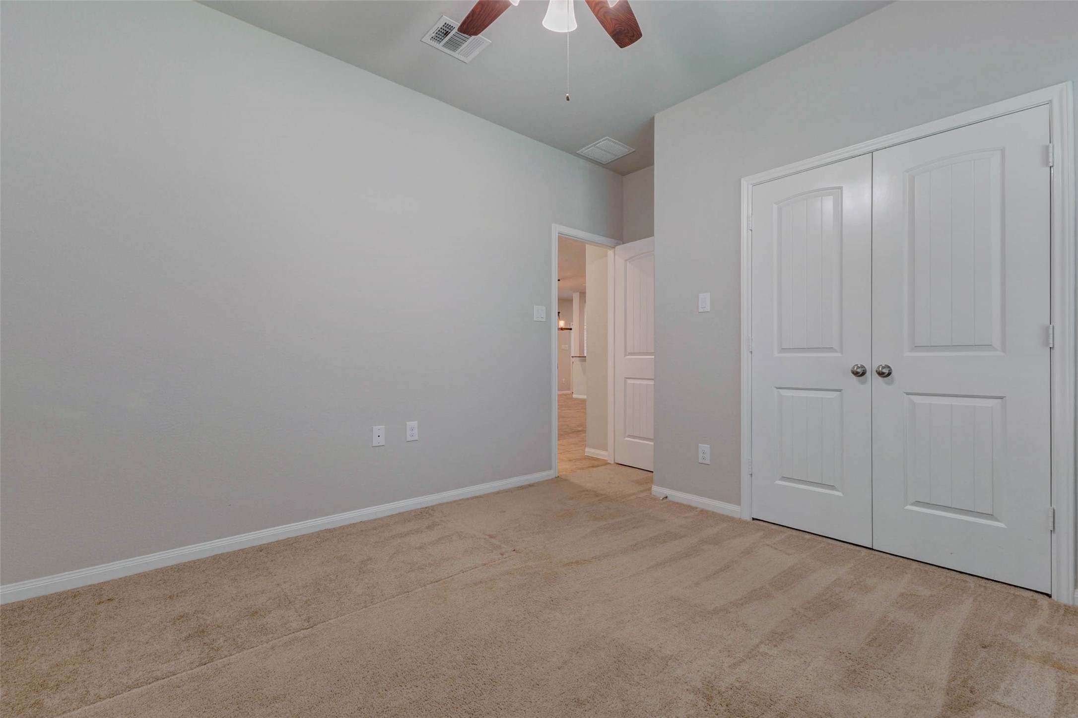 3811 Springcrest Property Photo 16