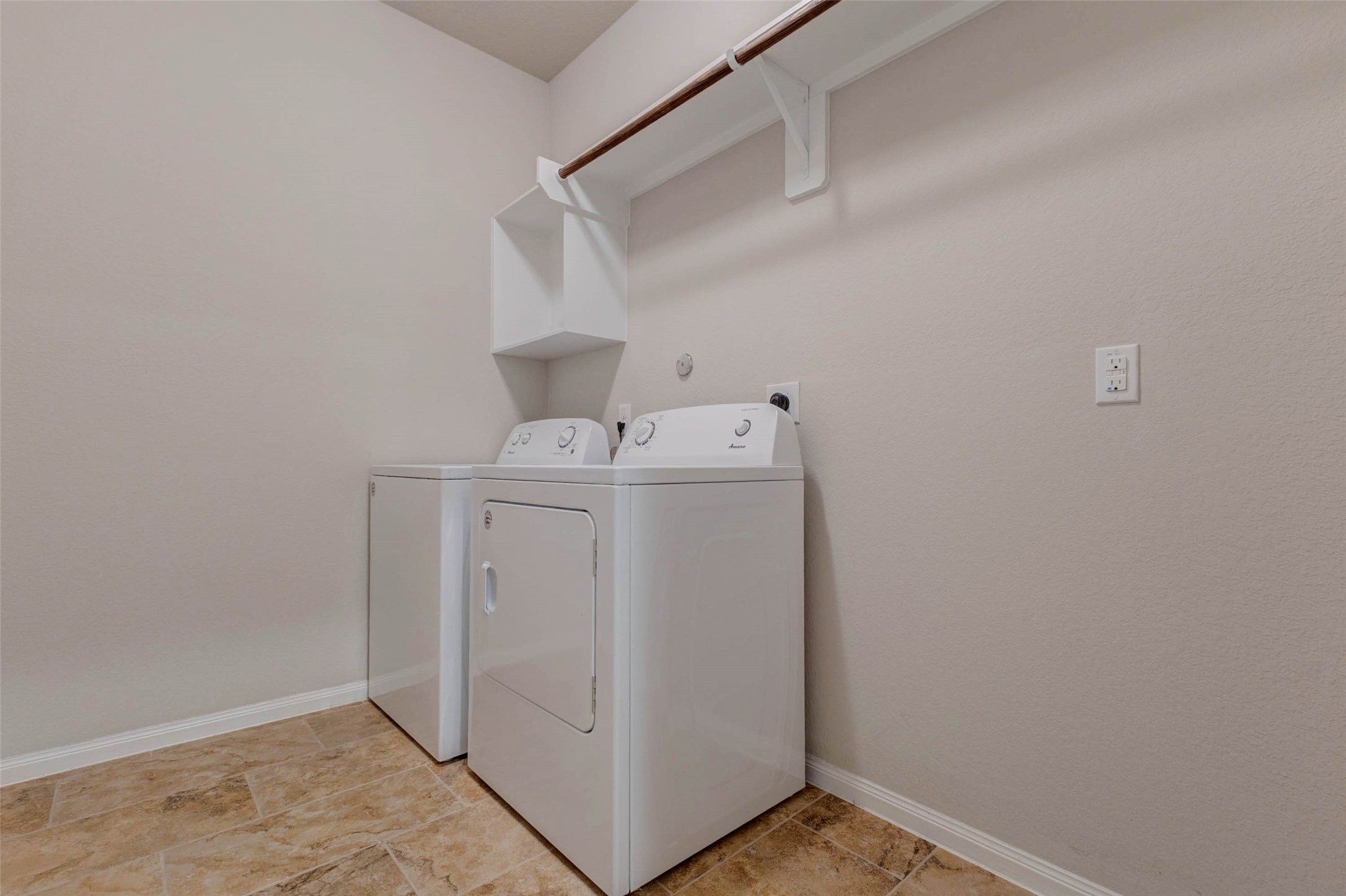 3811 Springcrest Property Photo 18