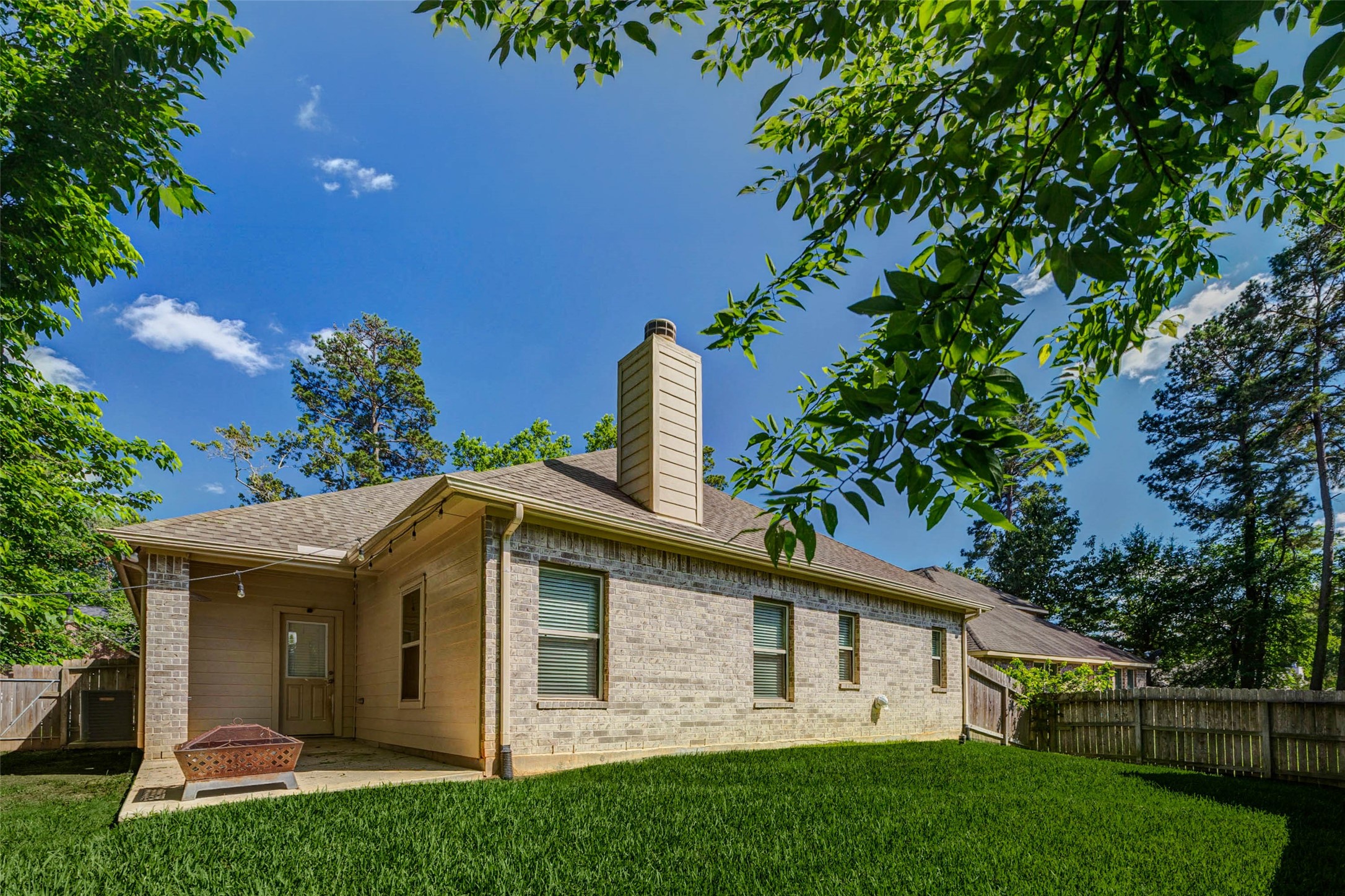 3811 Springcrest Property Photo 21