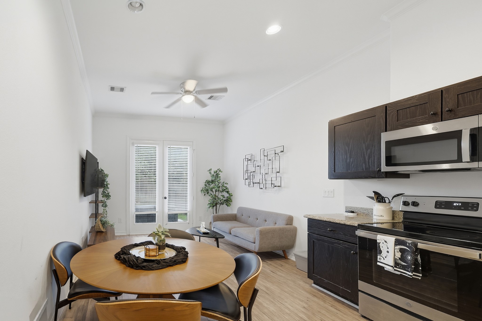 3237 Real Street A/b Property Photo 11