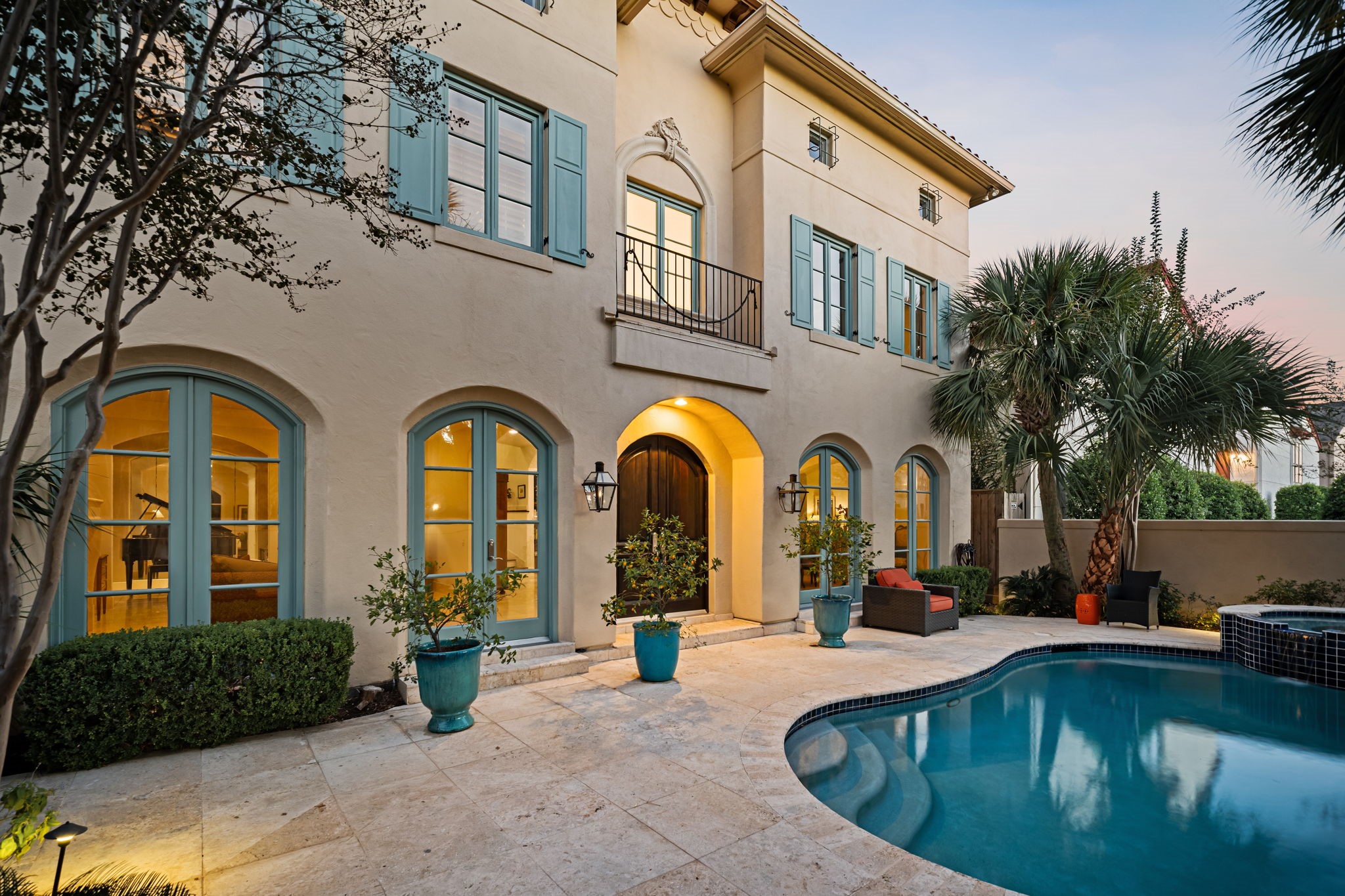 1525 Potomac Drive Property Photo 1