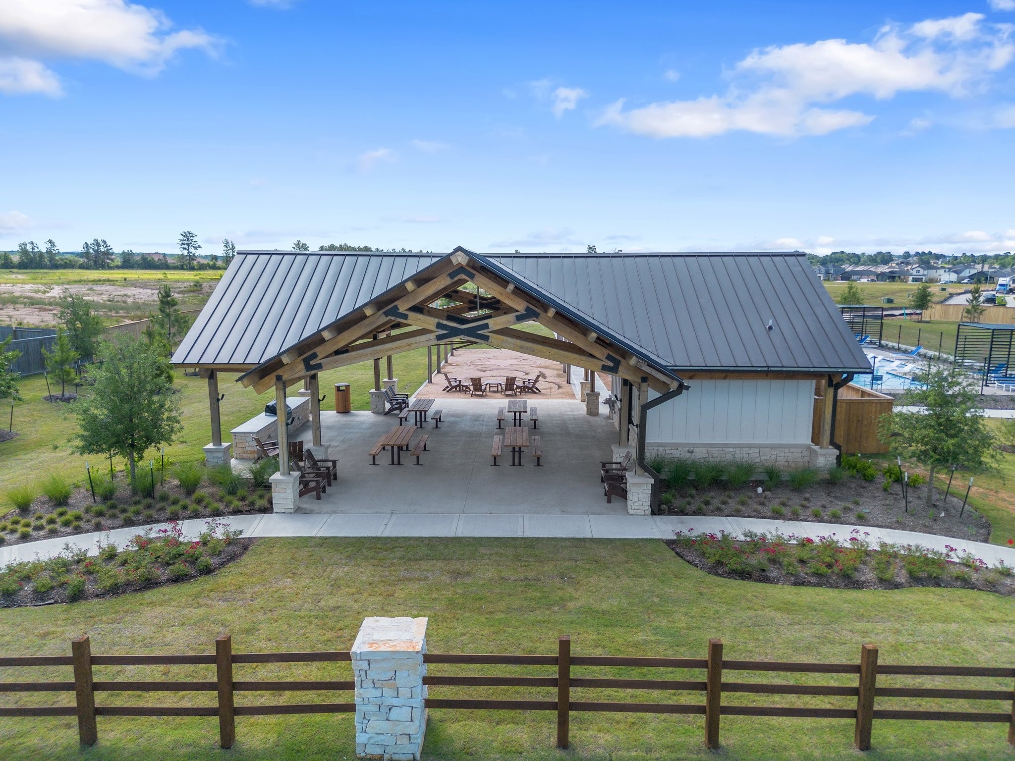 1002 Lost Wagon Drive Property Photo 2