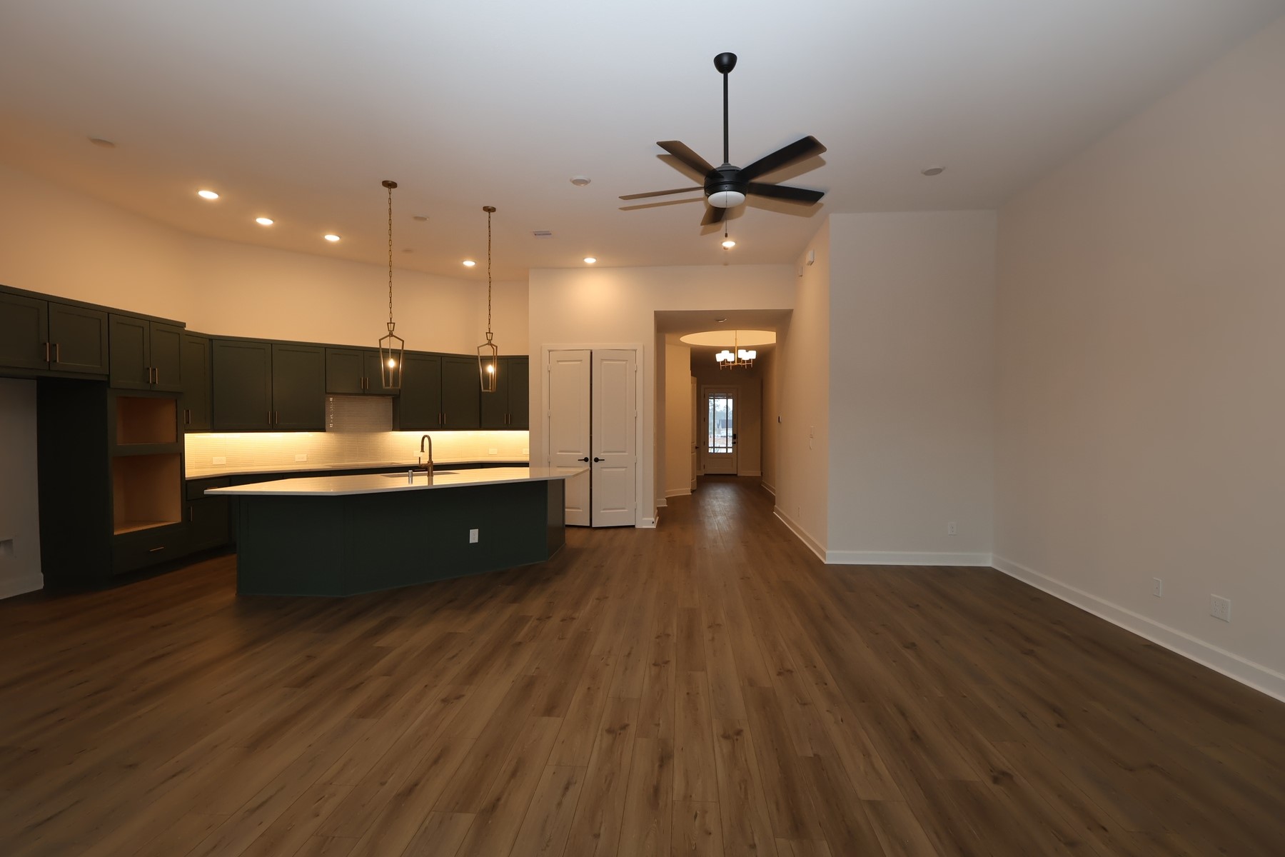 38515 Dancing Pair Way Property Photo 16