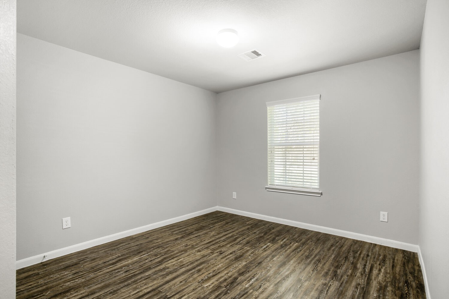12443 Ridgecrest Drive Property Photo 14