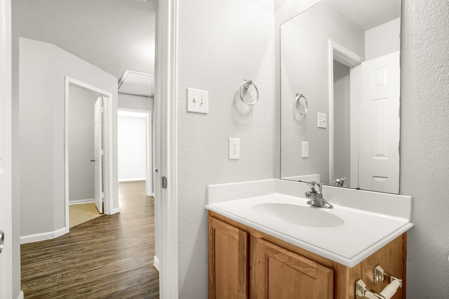 12443 Ridgecrest Drive Property Photo 18