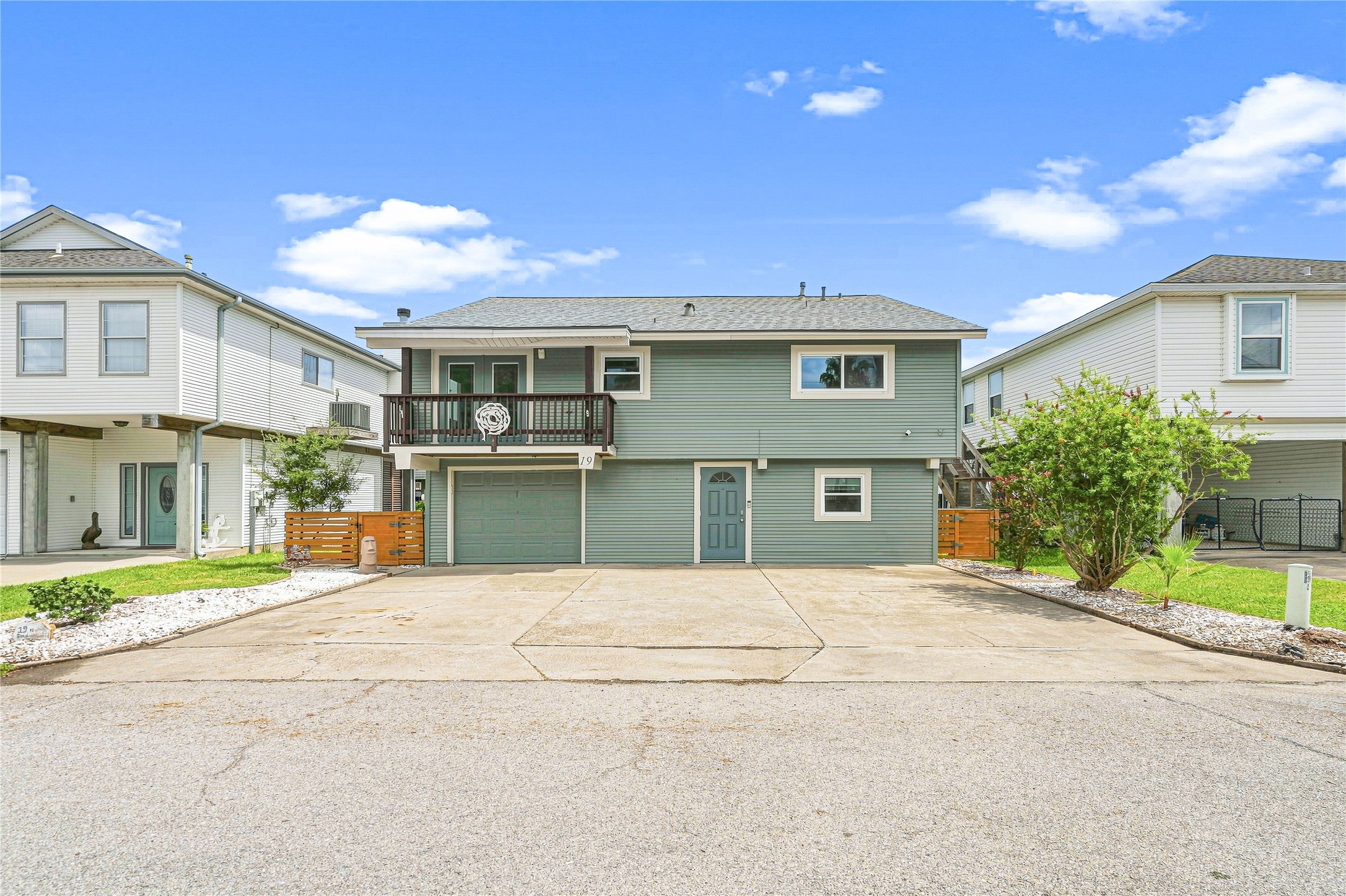 19 N Sandpiper Street Property Photo 2