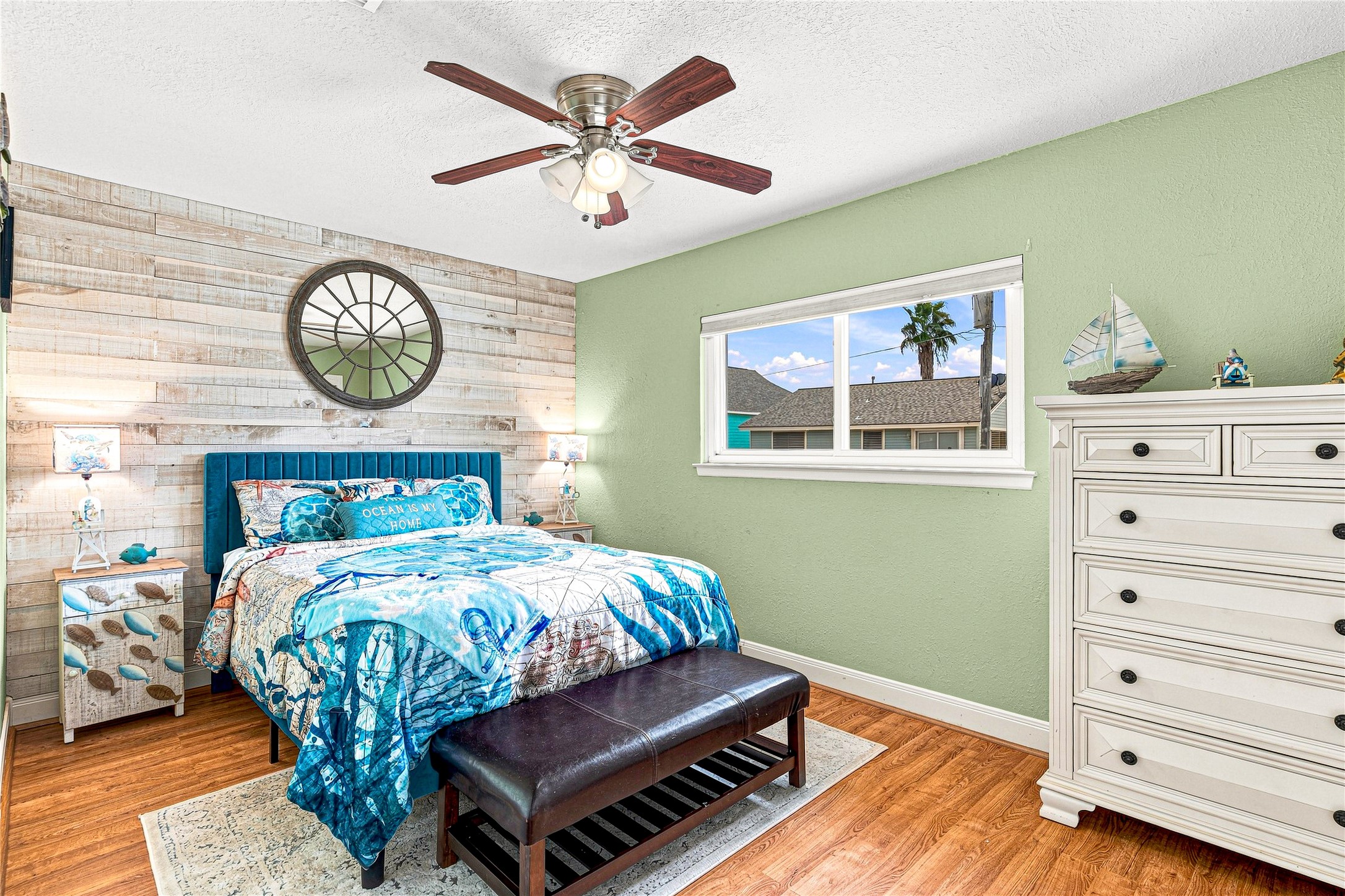19 N Sandpiper Street Property Photo 17