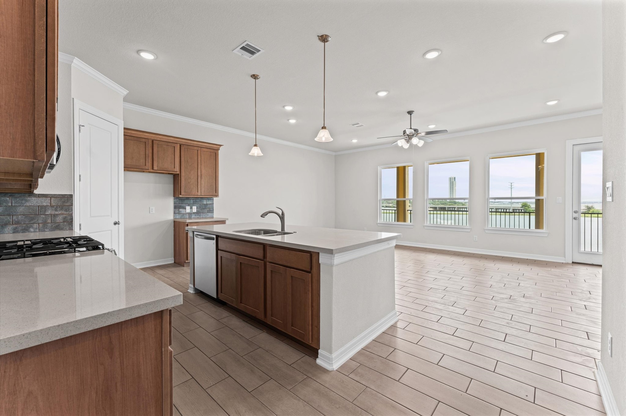35 Armand Shore Drive Property Photo 6