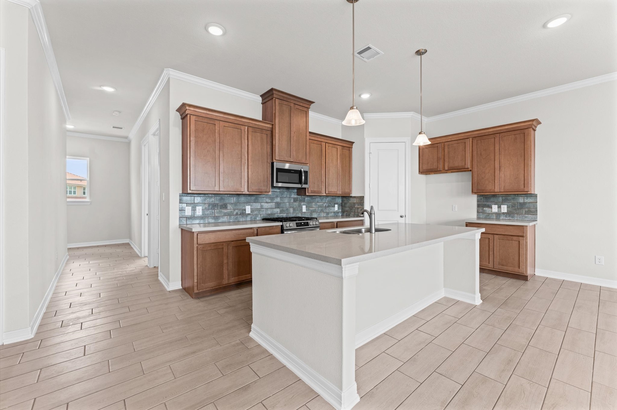 35 Armand Shore Drive Property Photo 7