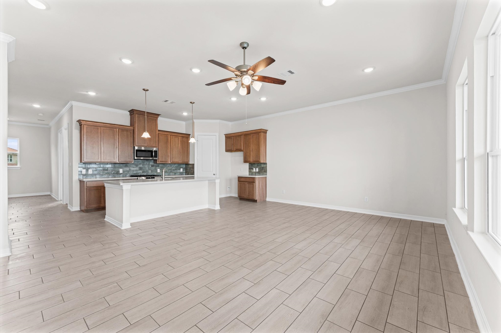 35 Armand Shore Drive Property Photo 8