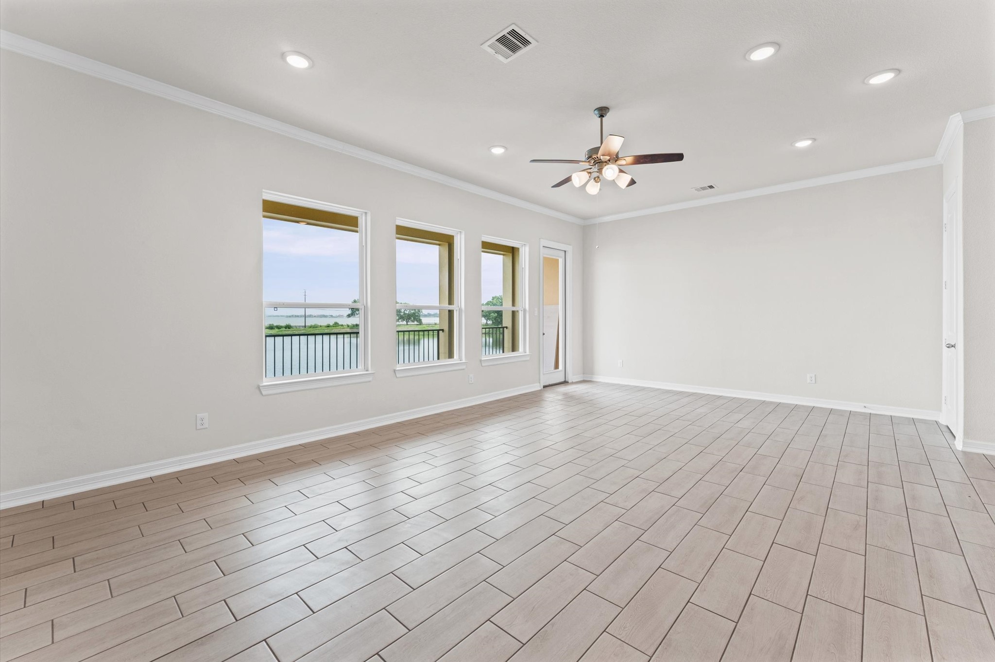 35 Armand Shore Drive Property Photo 10