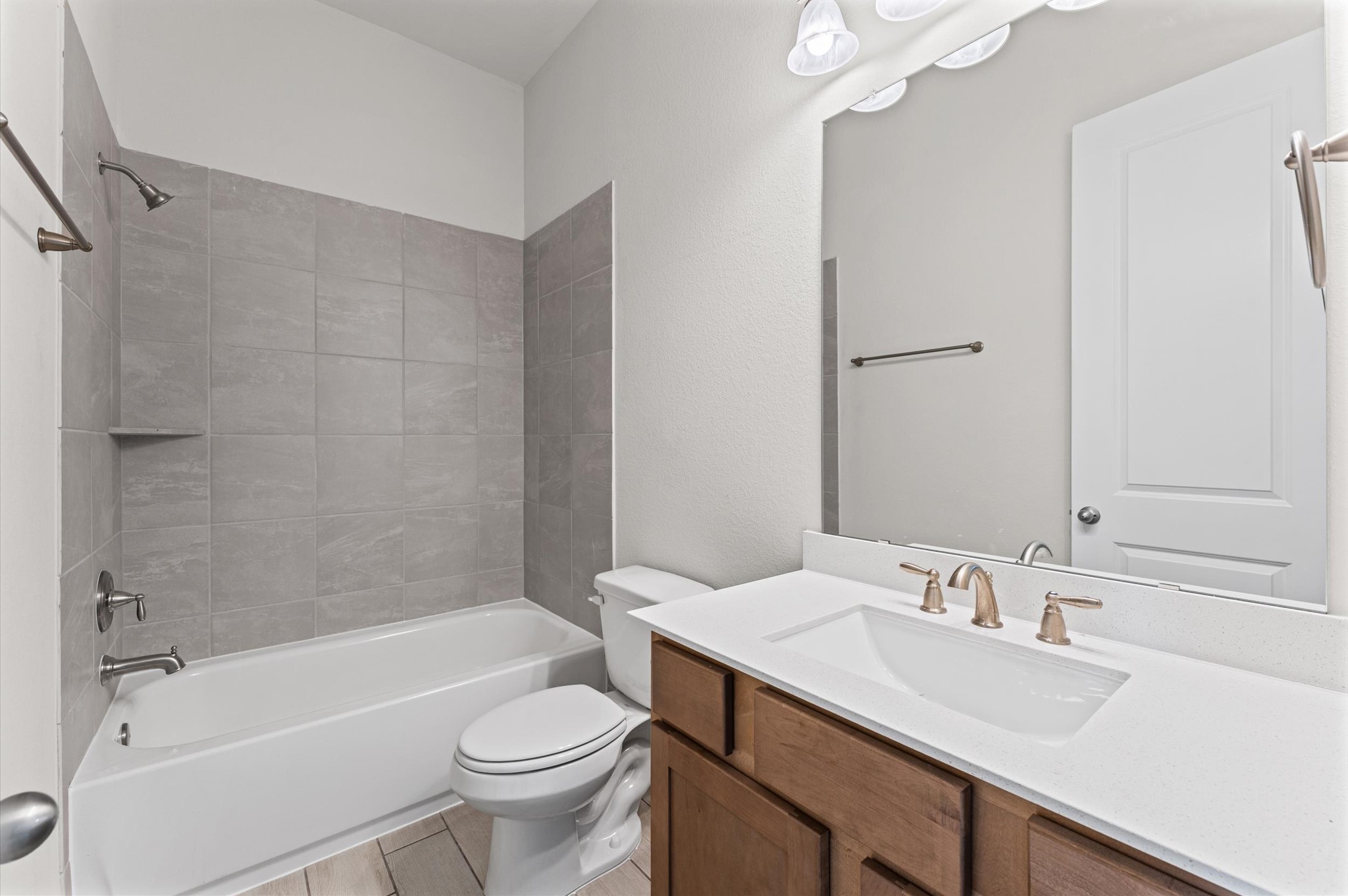 35 Armand Shore Drive Property Photo 12
