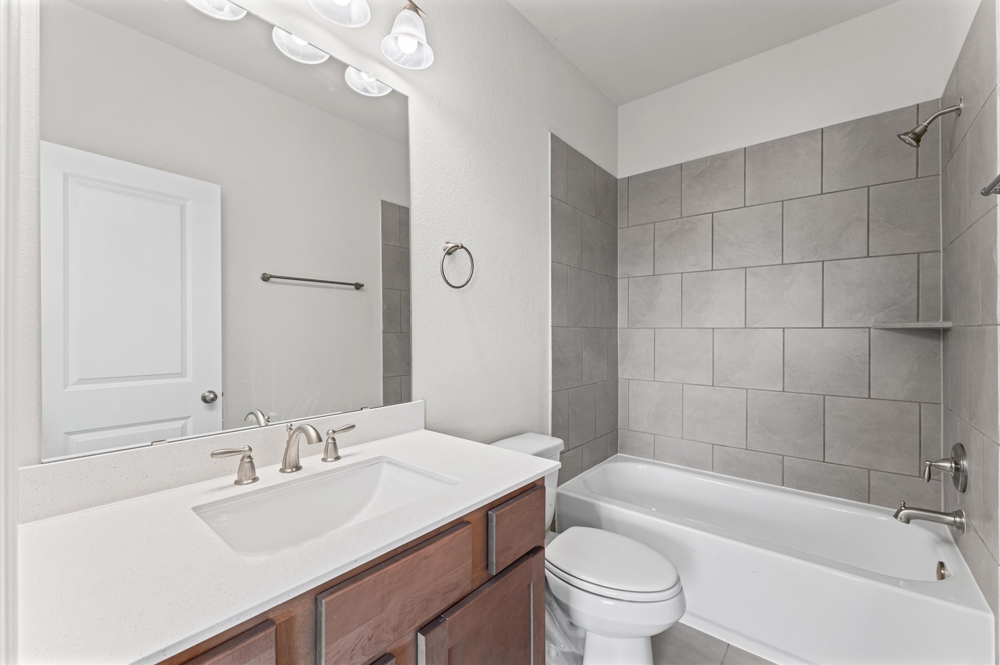35 Armand Shore Drive Property Photo 20