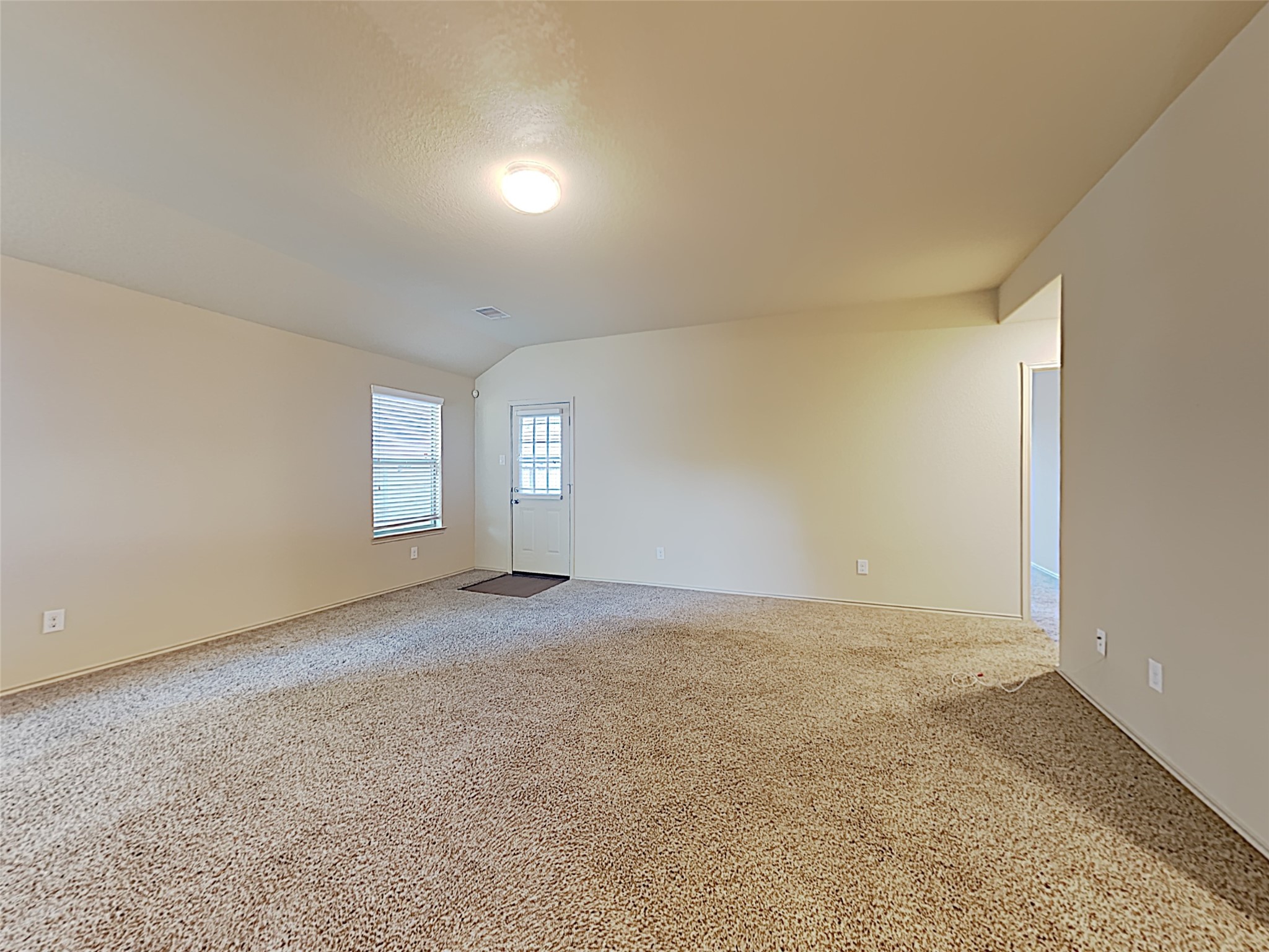 2034 Louetta Reserve Way Property Photo 2