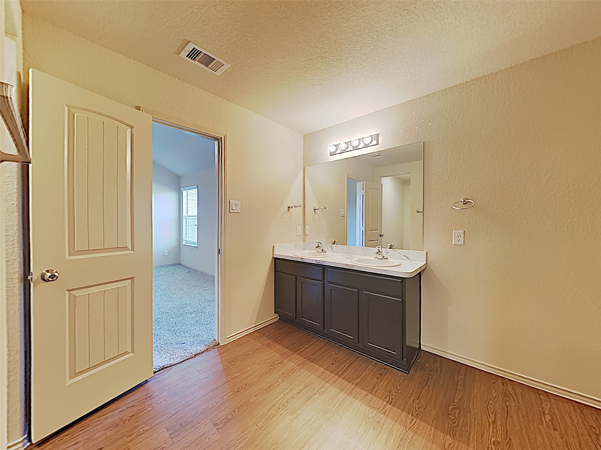 2034 Louetta Reserve Way Property Photo 11