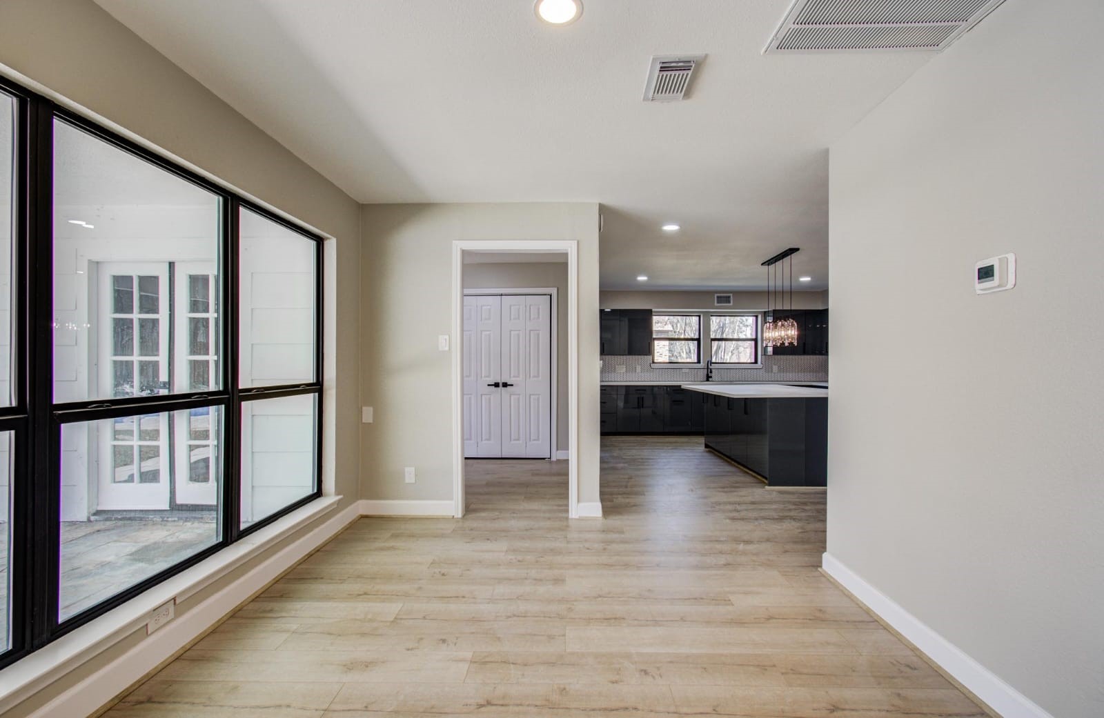 15619 Winding Moss Drive Property Photo 10