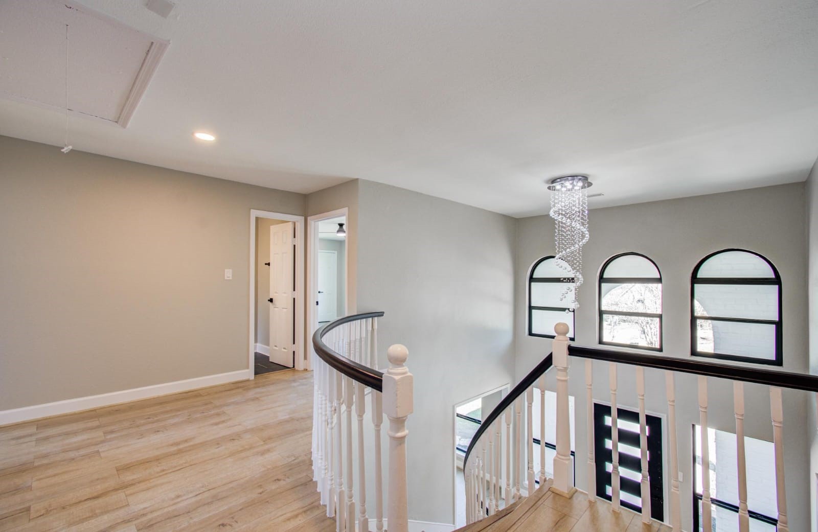 15619 Winding Moss Drive Property Photo 17