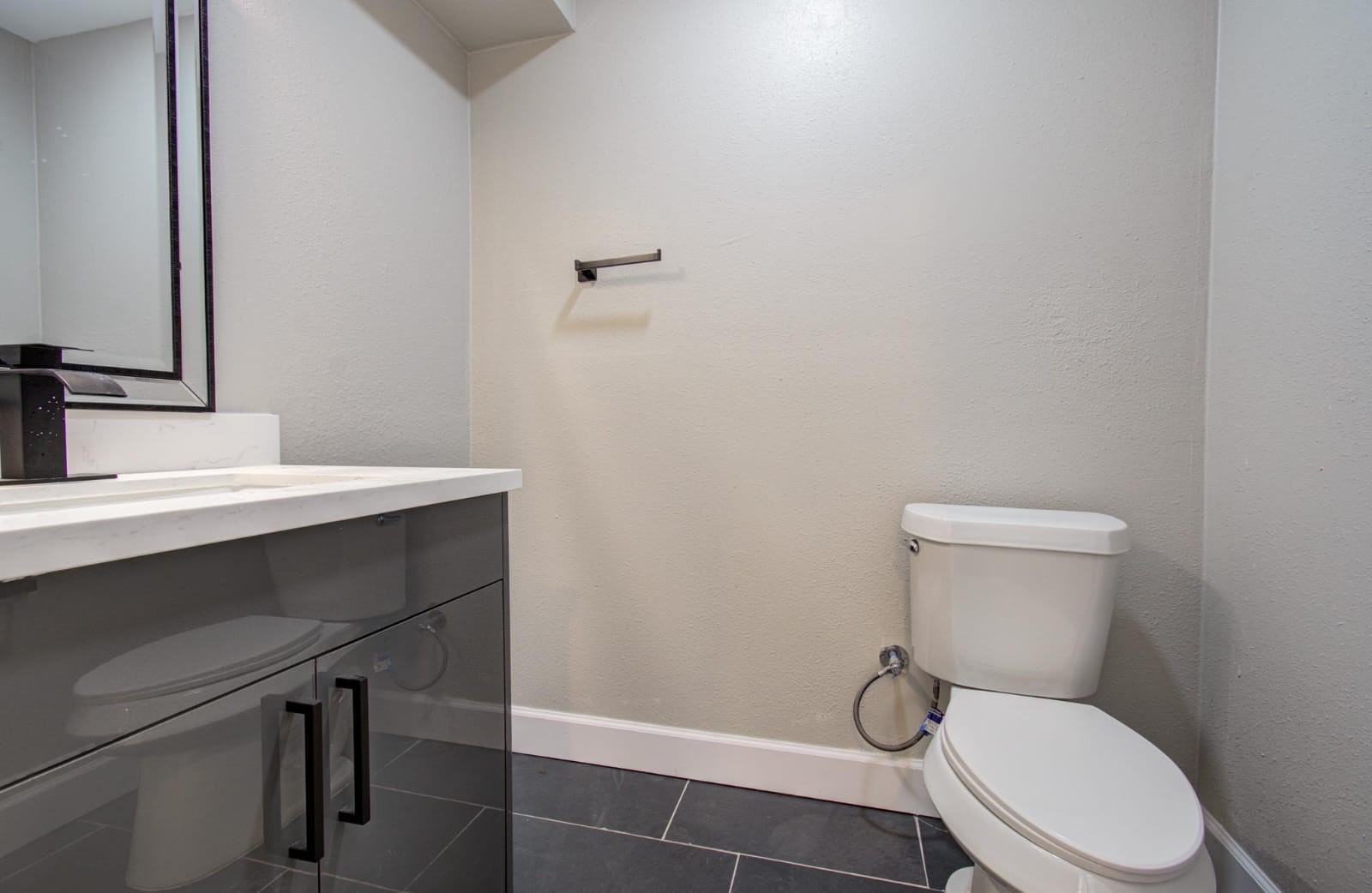 15619 Winding Moss Drive Property Photo 40
