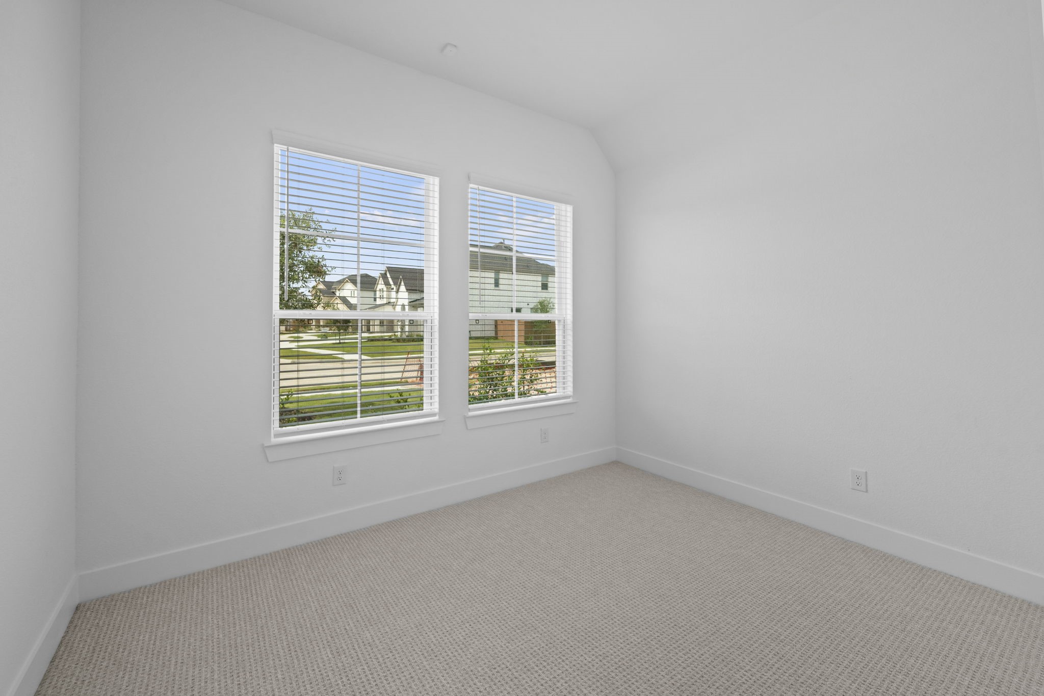 25106 Skyline Prairie Lane Property Photo 6