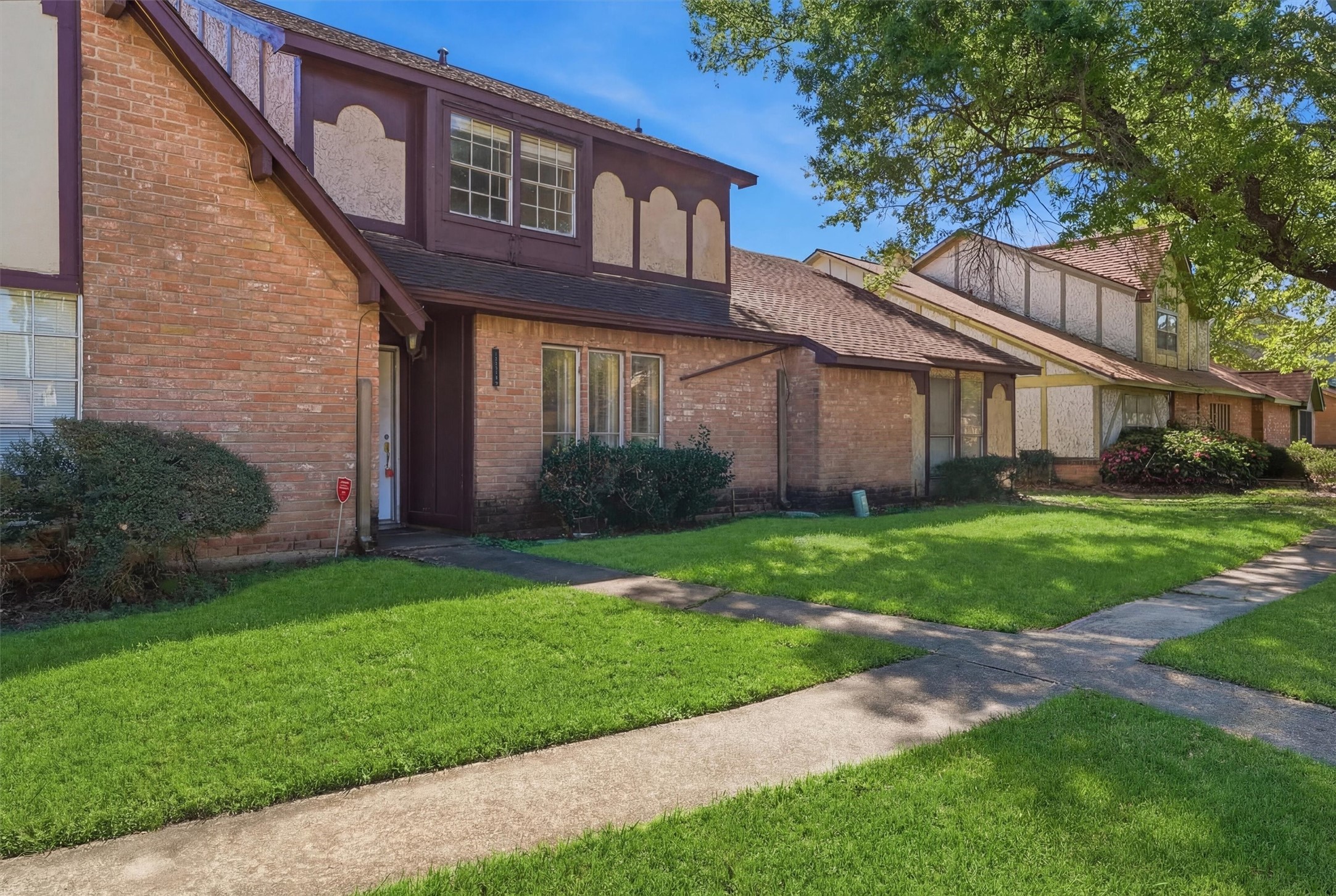 12251 W Village Drive B Property Photo 2