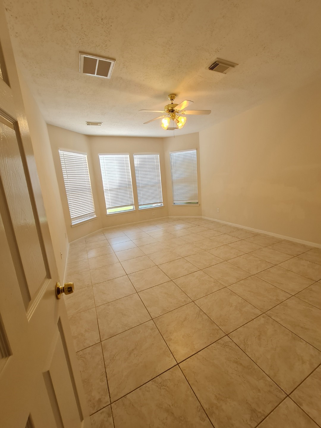 503 Nadia Way Property Photo 20