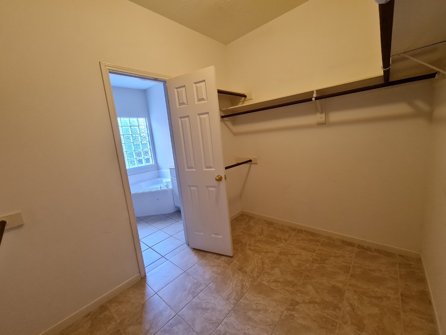 503 Nadia Way Property Photo 22