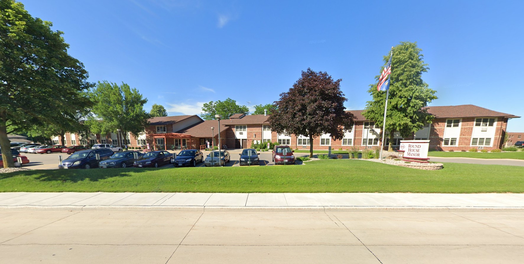 300 Bicentennial Ct
