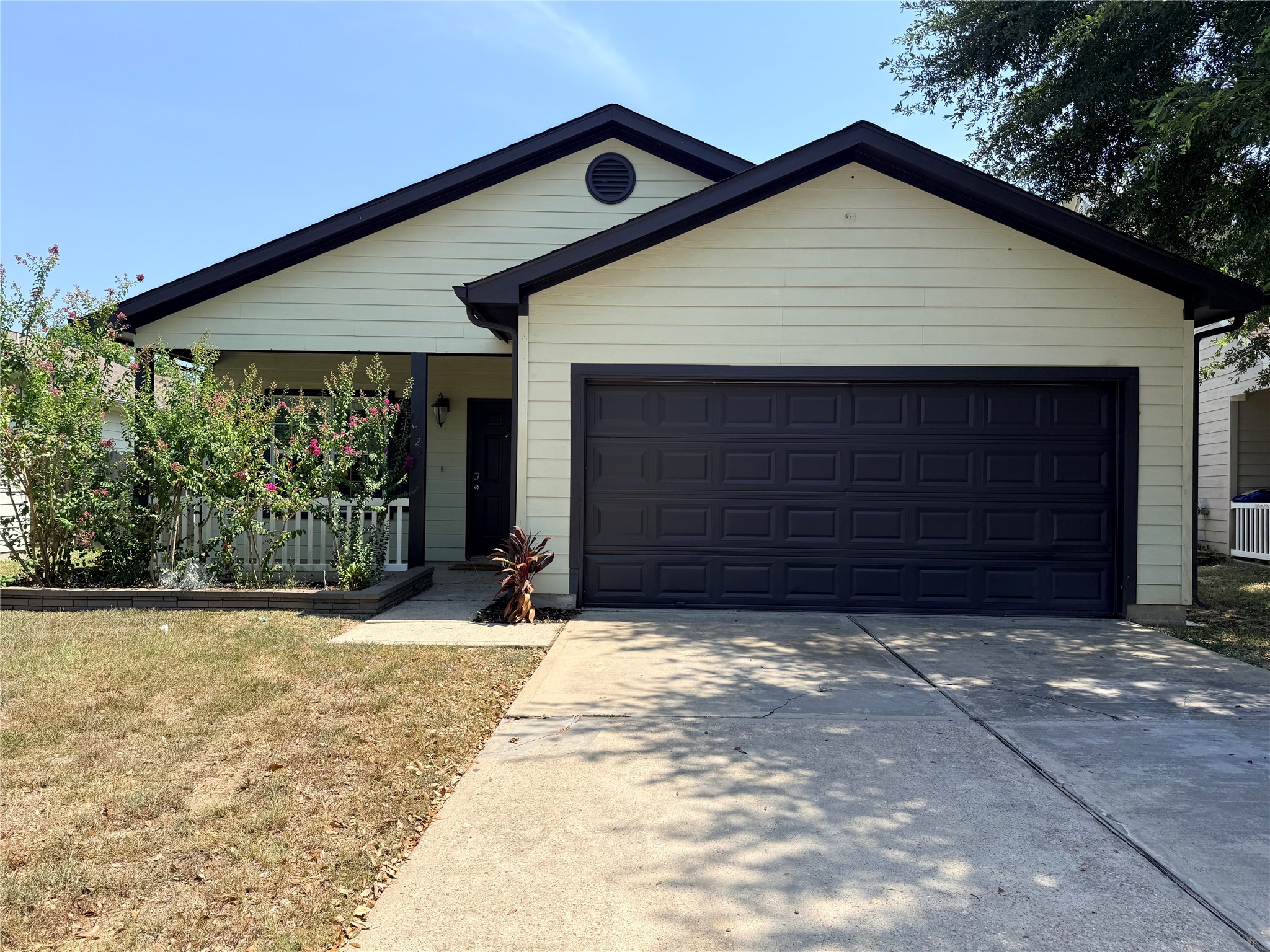 10023 Date Meadow Lane Property Photo 1