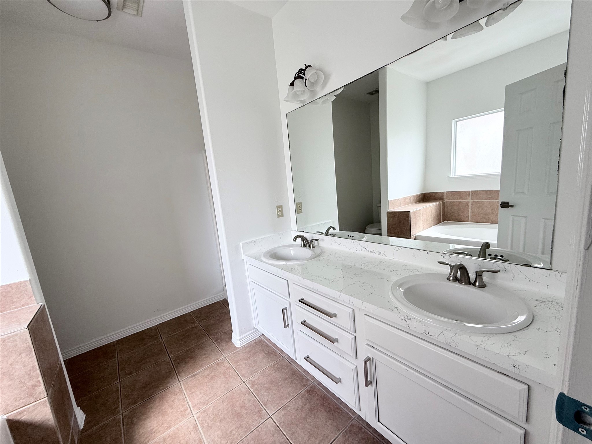 10023 Date Meadow Lane Property Photo 13