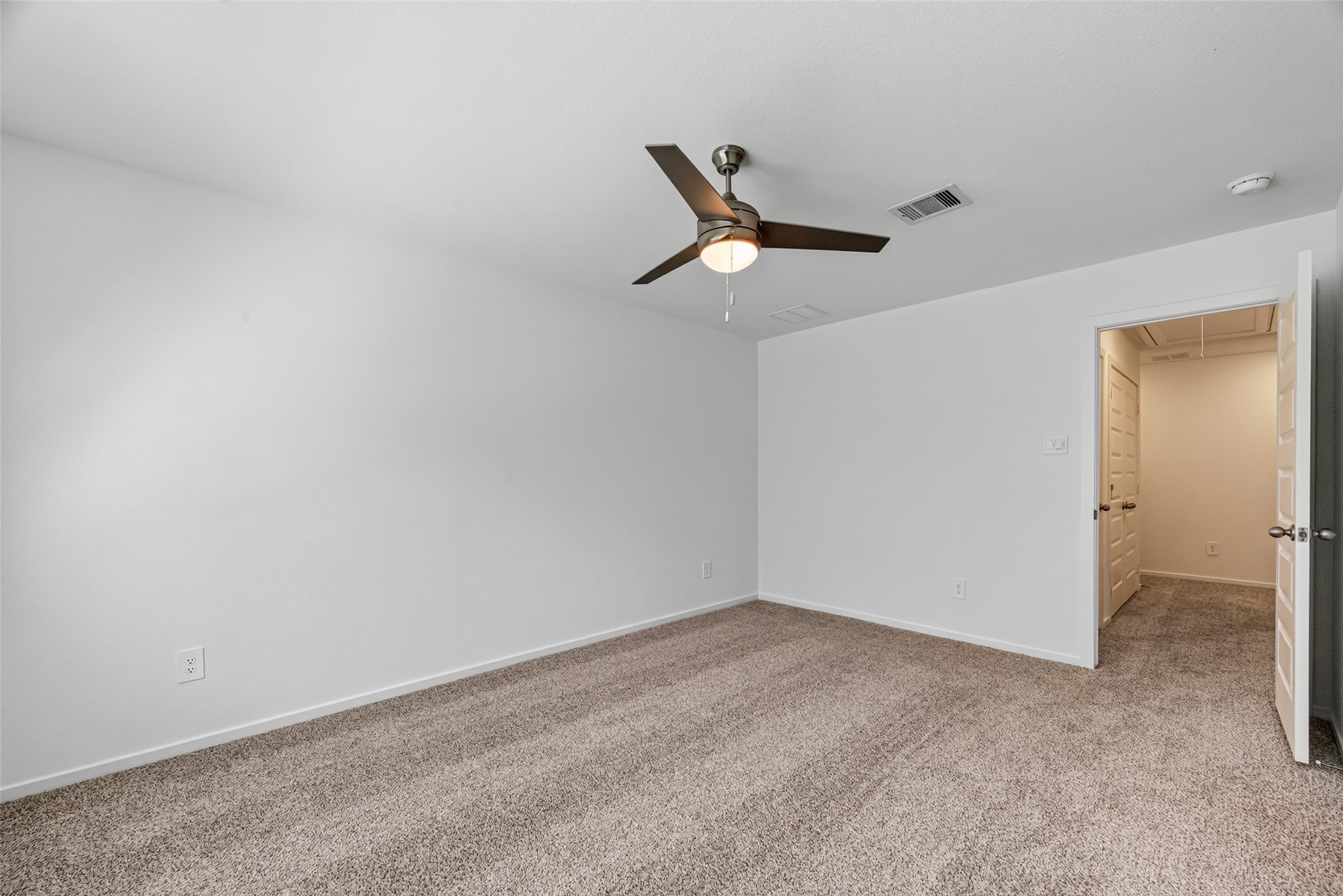 5927 Manning Oaks Street Property Photo 4