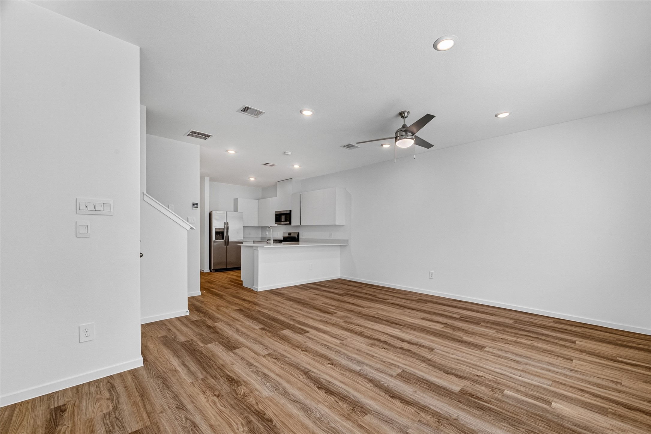 5927 Manning Oaks Street Property Photo 12