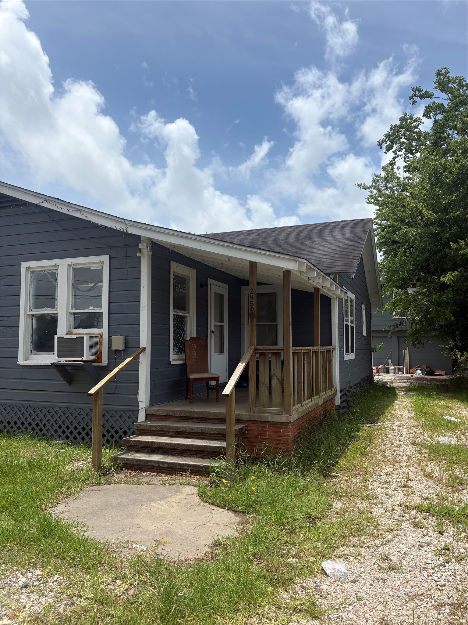2450 South 4th Property Photo 1
