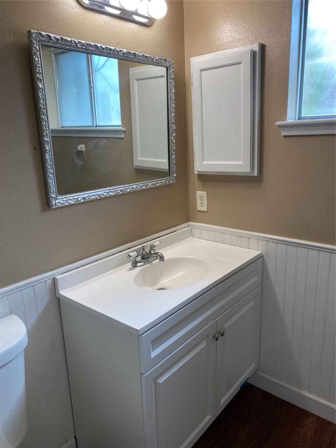 415 N Forest Boulevard Property Photo 5