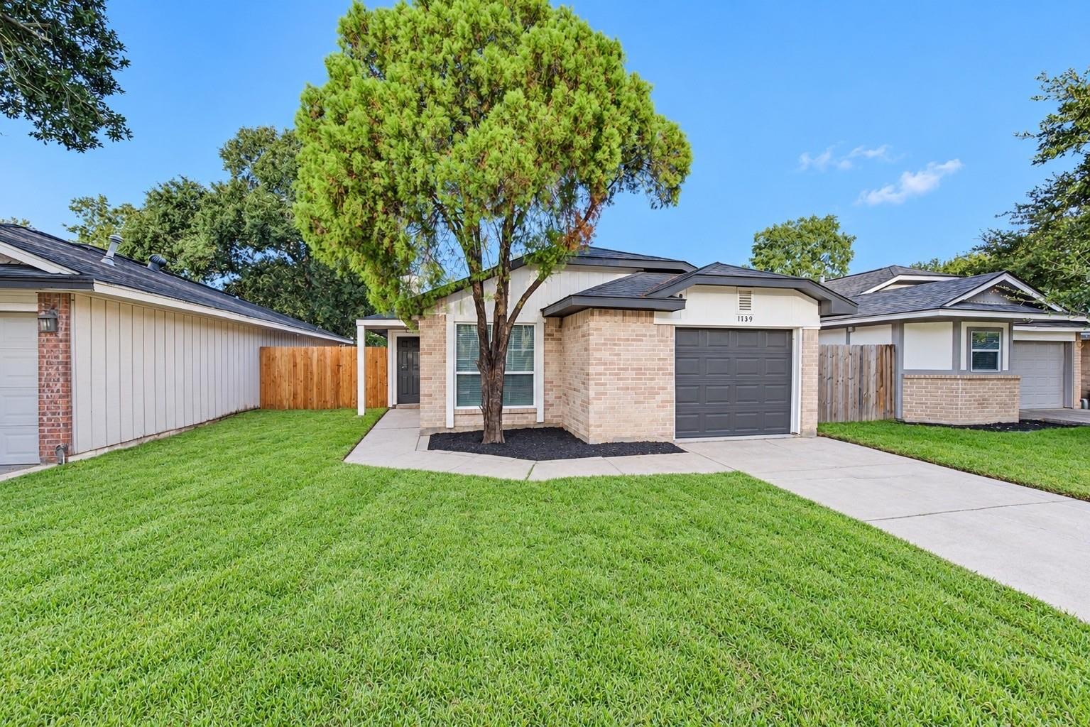 1739 Brickarbor Drive, Katy TX 77449 Property Photo 1