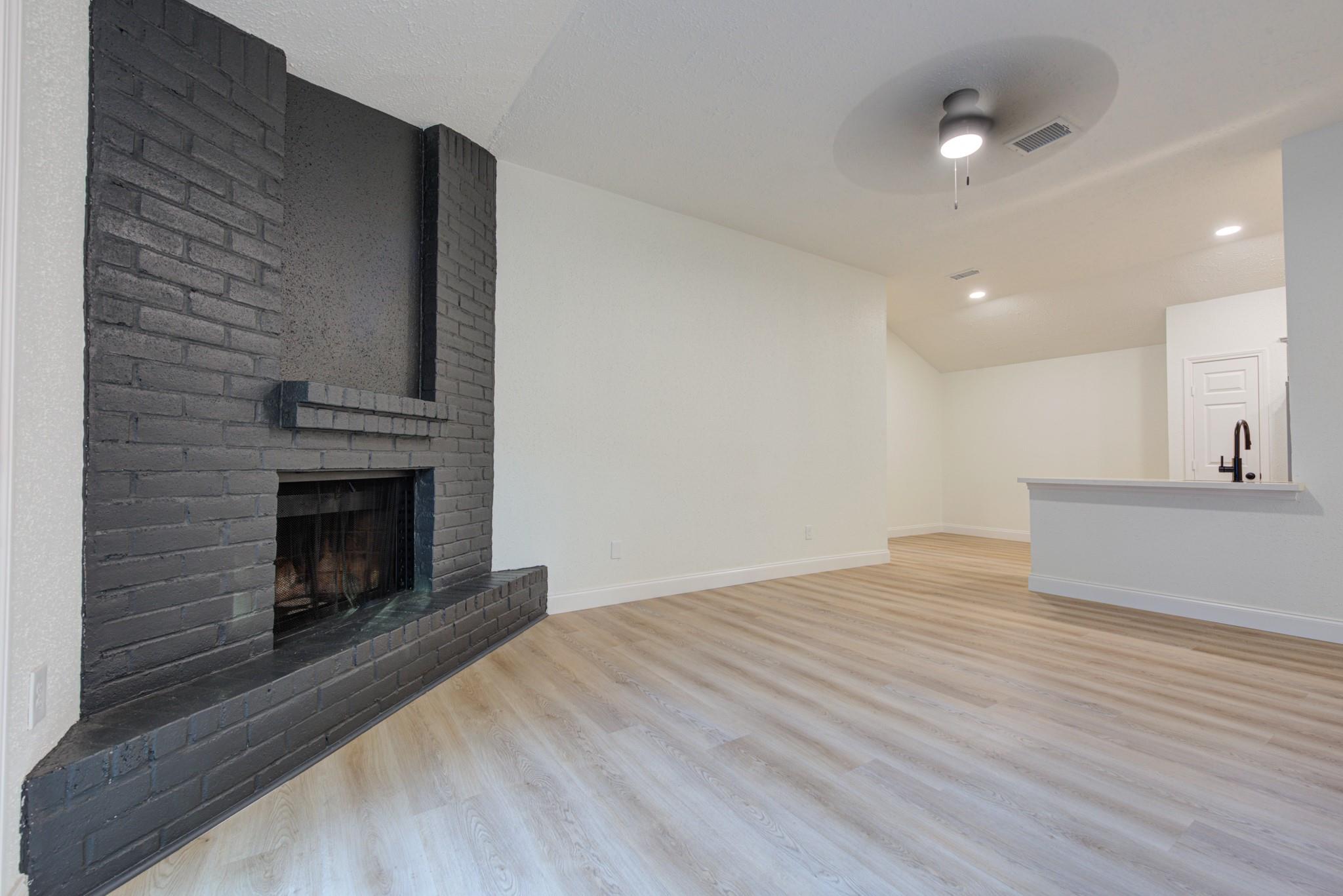 1739 Brickarbor Drive Property Photo 3