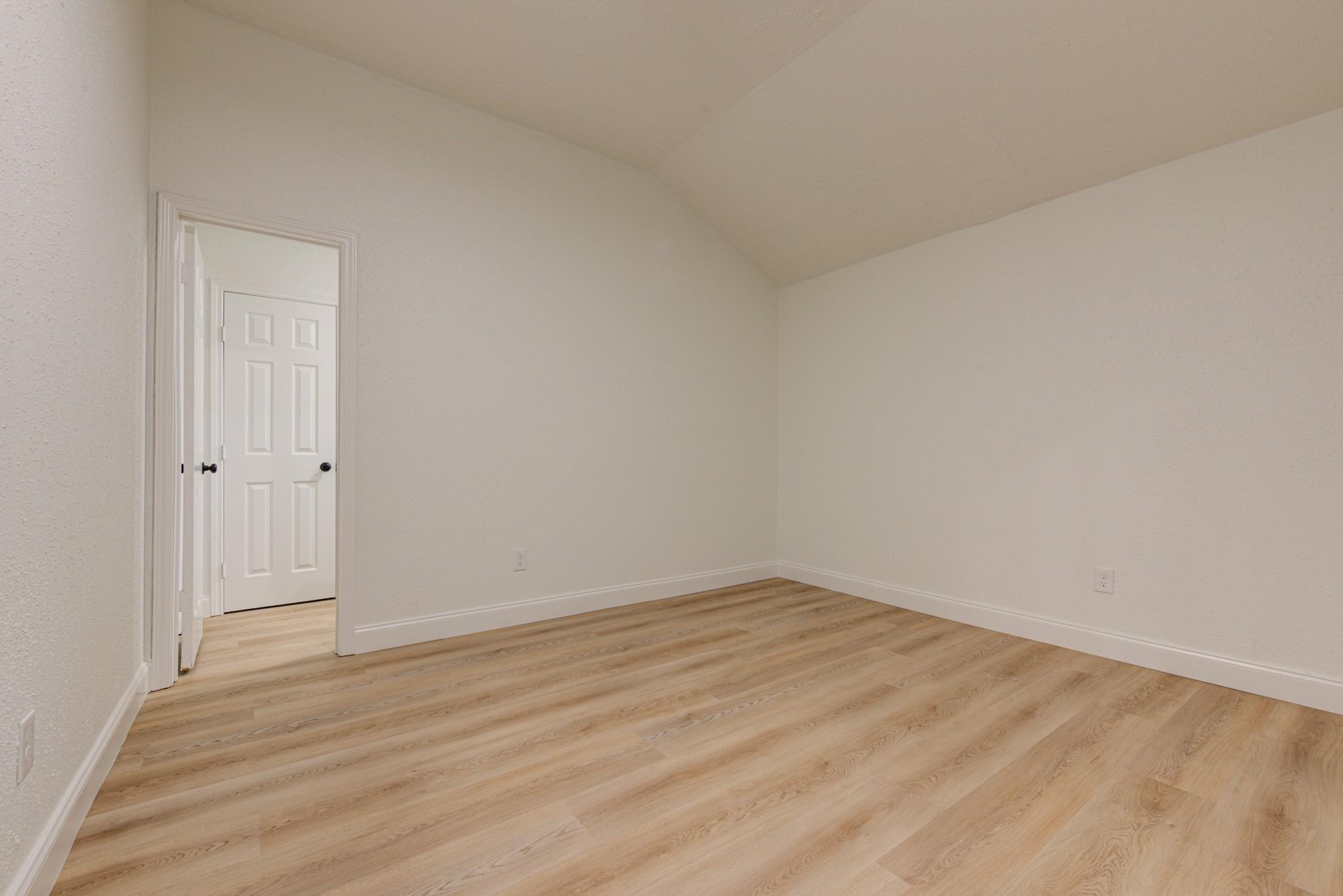 1739 Brickarbor Drive Property Photo 10