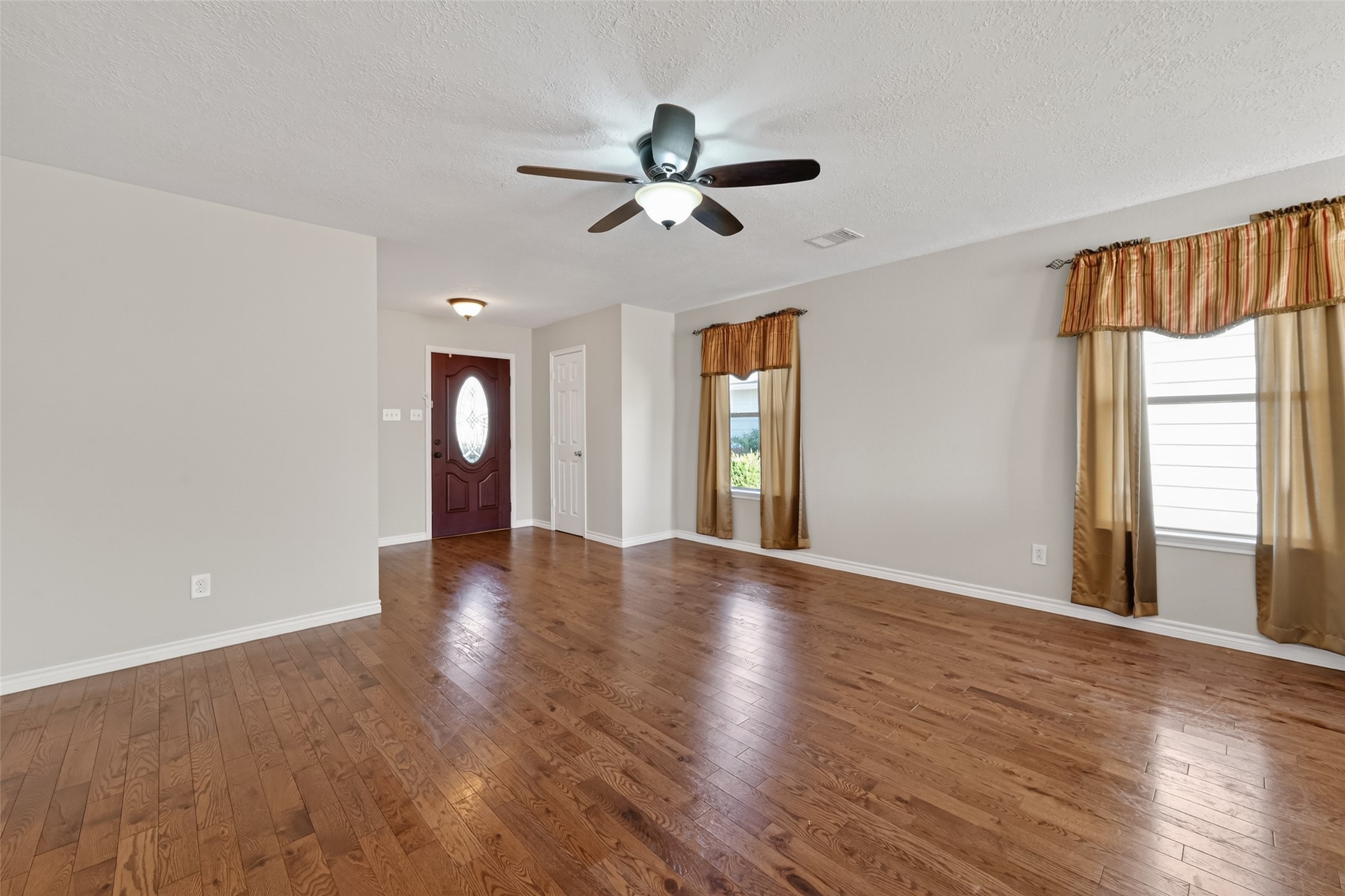 20631 Tayman Oaks Drive Property Photo 8