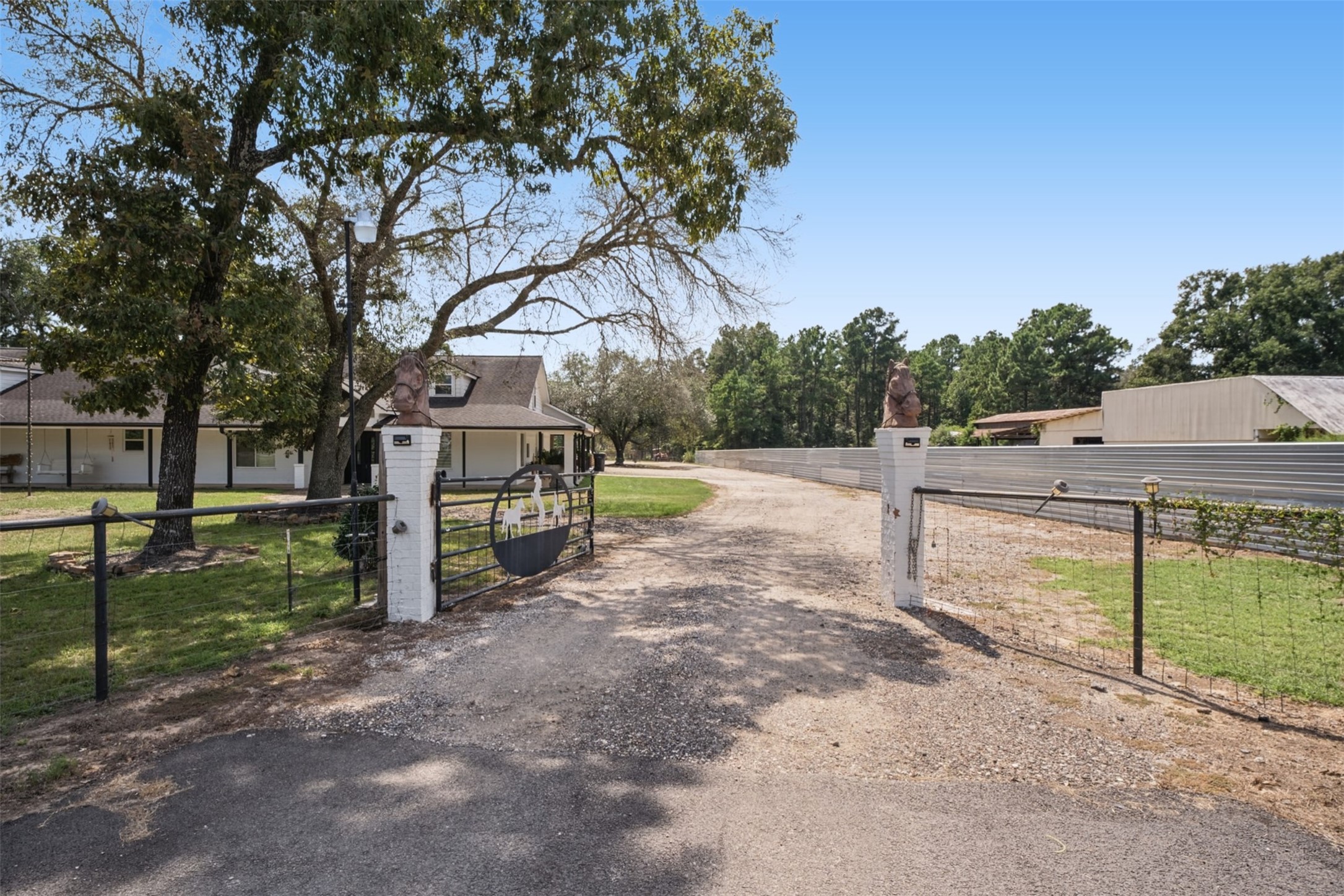10677 Fm 2432 Road Property Photo 2
