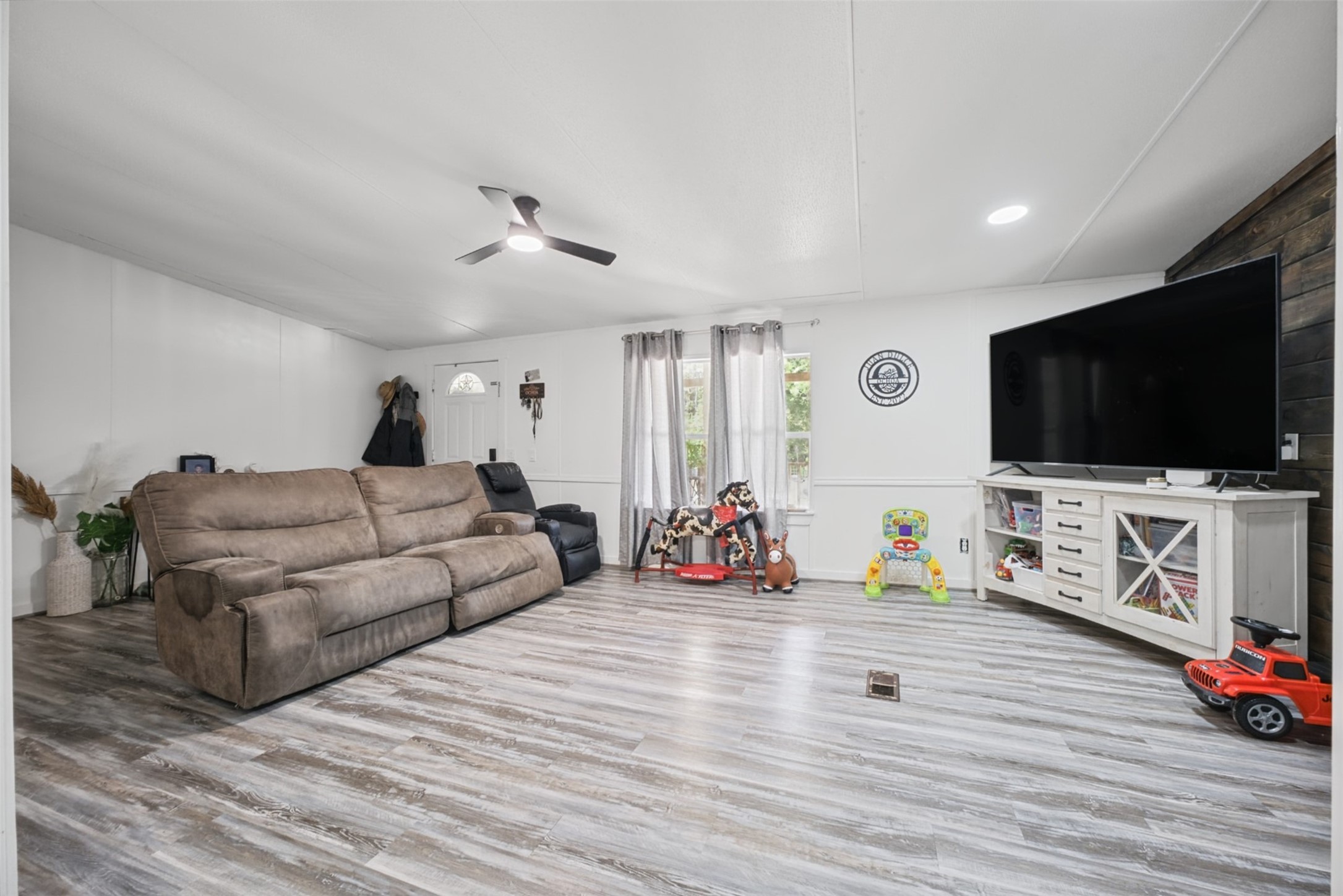 10677 Fm 2432 Road Property Photo 47