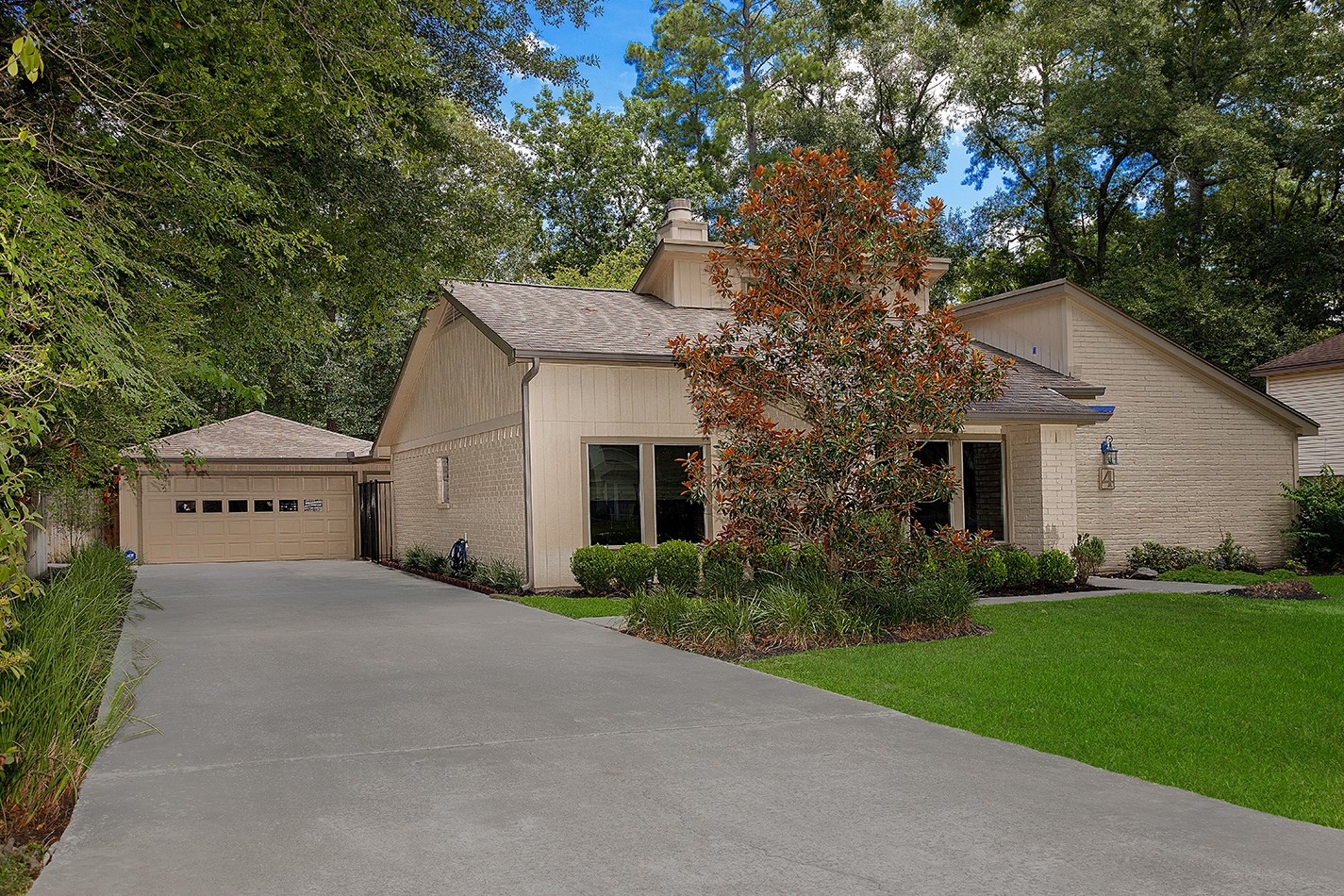 4 Postvine Court Property Photo 2