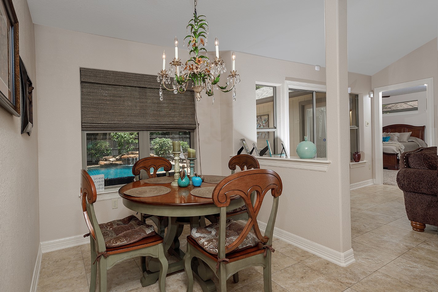 4 Postvine Court Property Photo 15