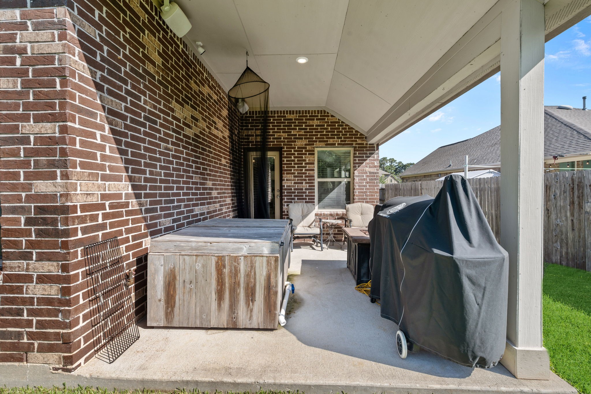719 S Galley Drive Property Photo 24