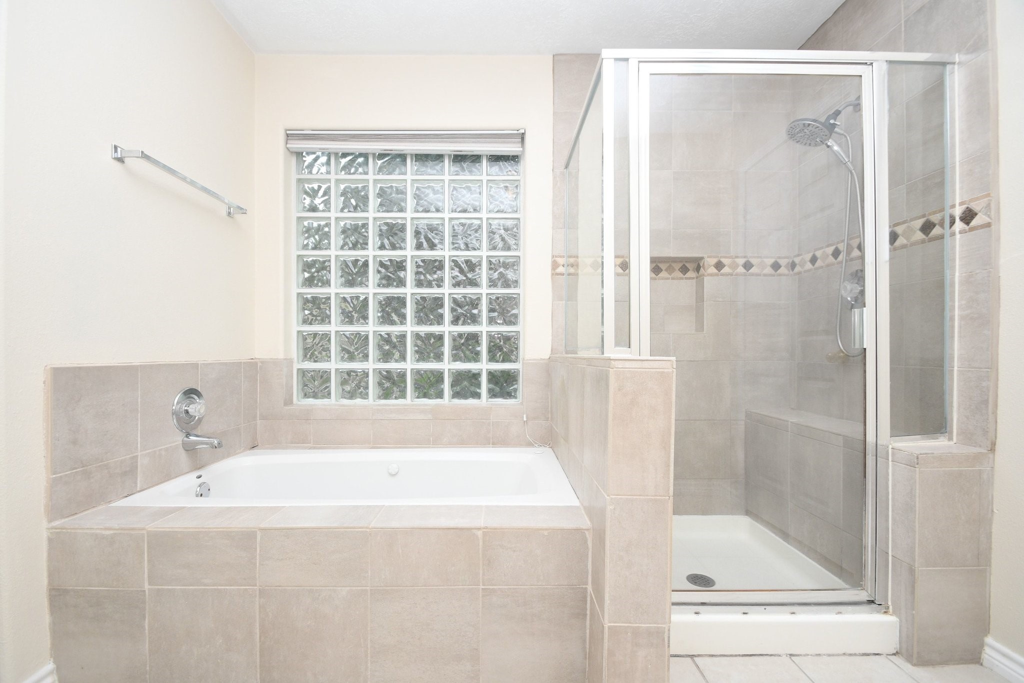 10430 Sanibel Falls Court Property Photo 18