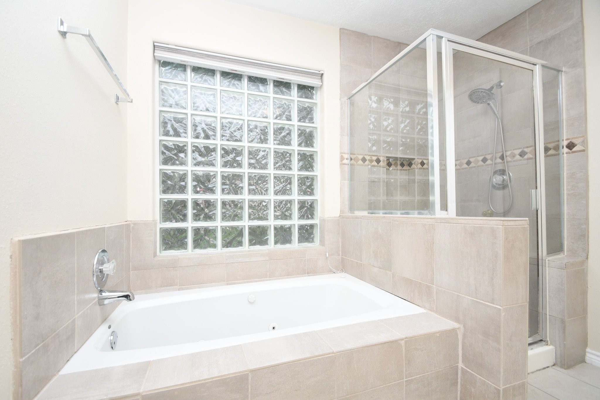 10430 Sanibel Falls Court Property Photo 20