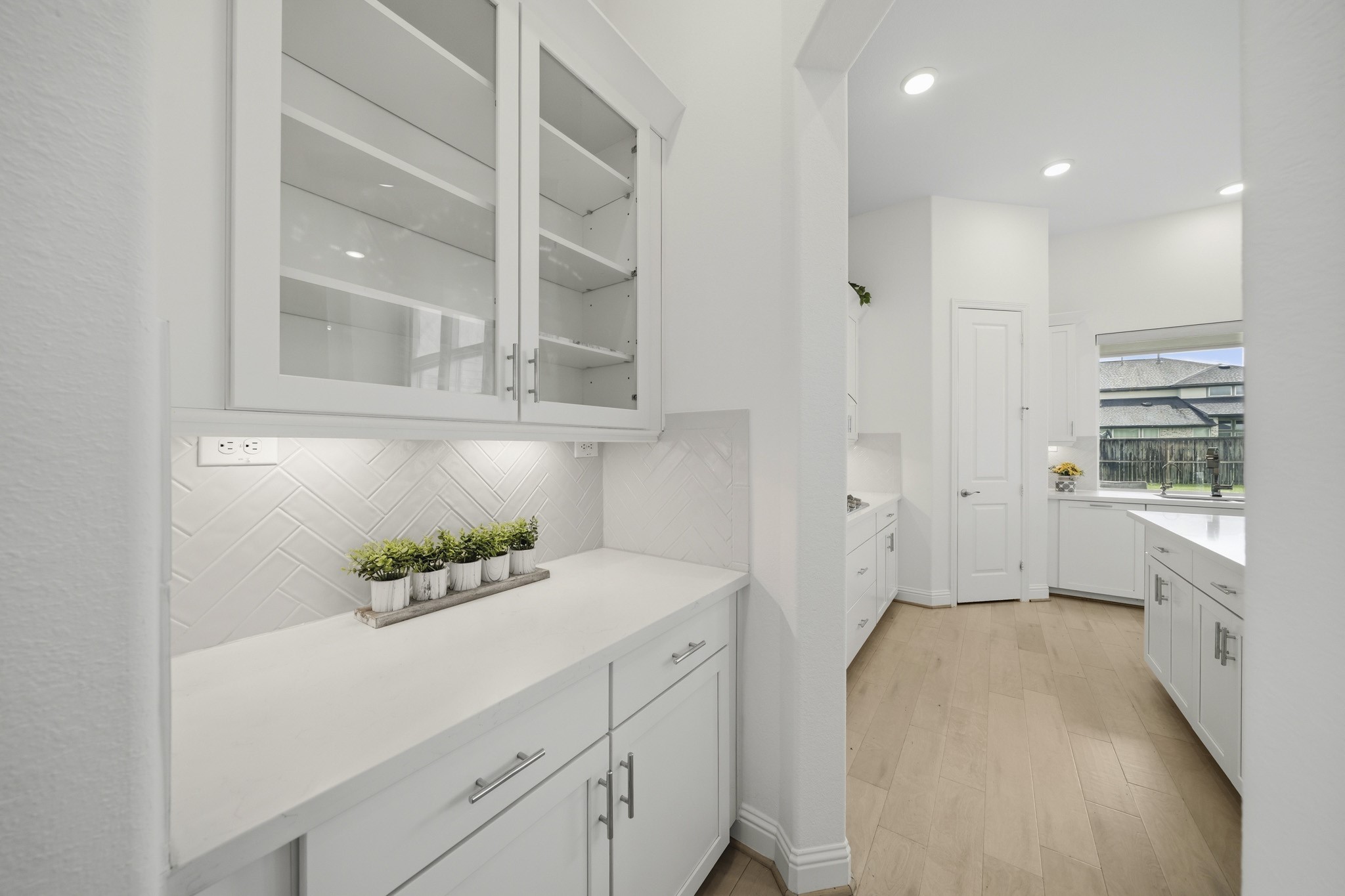 2407 Wooded Park Drive Property Photo 10
